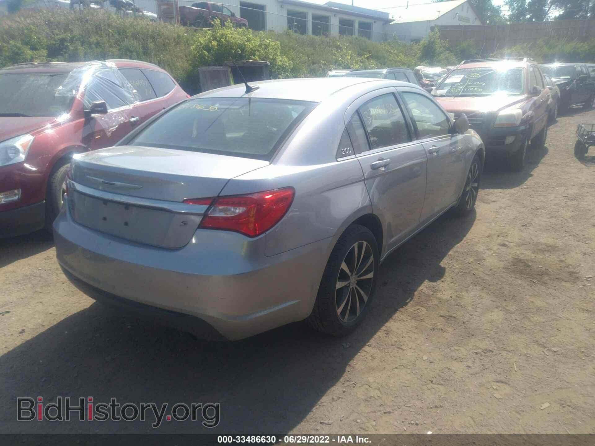 2013 CHRYSLER 200 - VIN: 1C3CCBBB4DN515577 - Photo 4