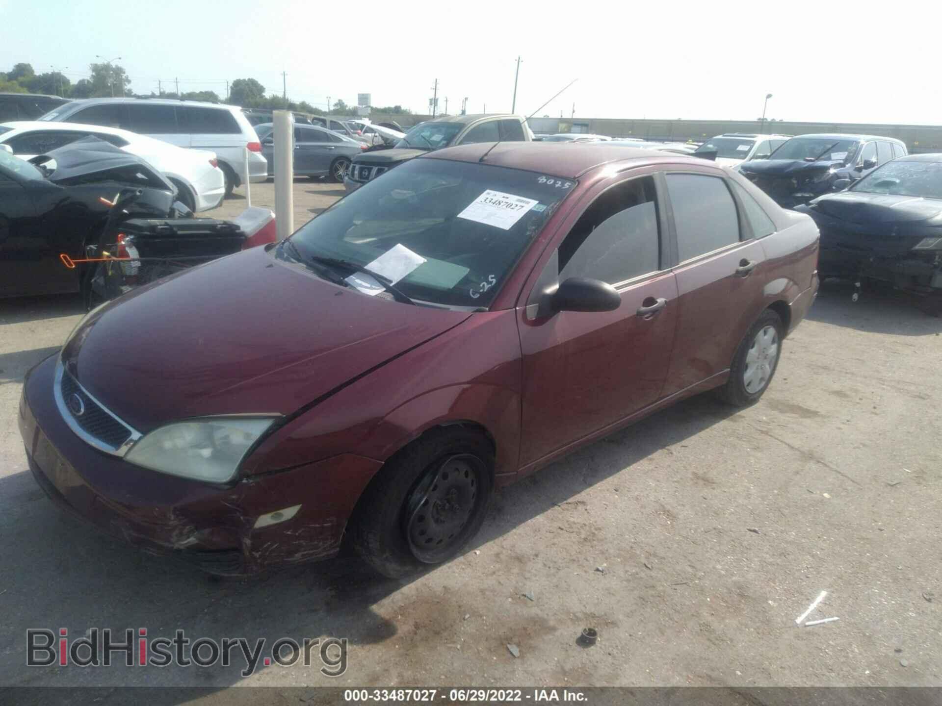 2007 FORD FOCUS - VIN: 1FAFP34N47W158075 - Фото 2