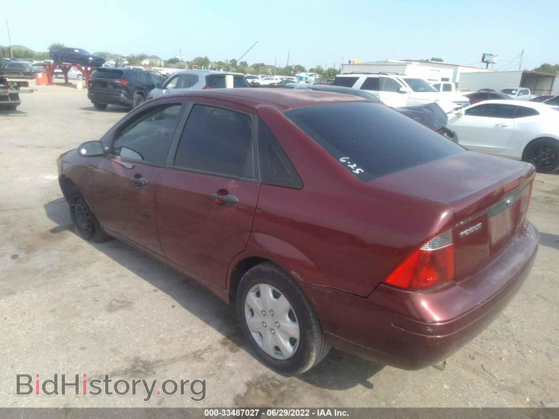 2007 FORD FOCUS - VIN: 1FAFP34N47W158075 - Фото 3
