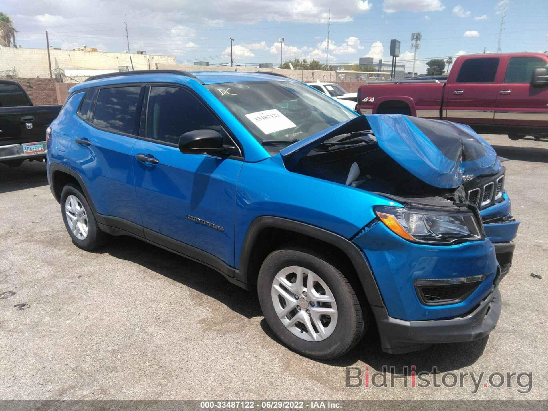 Photo 3C4NJCAB7JT123805 - JEEP COMPASS 2018