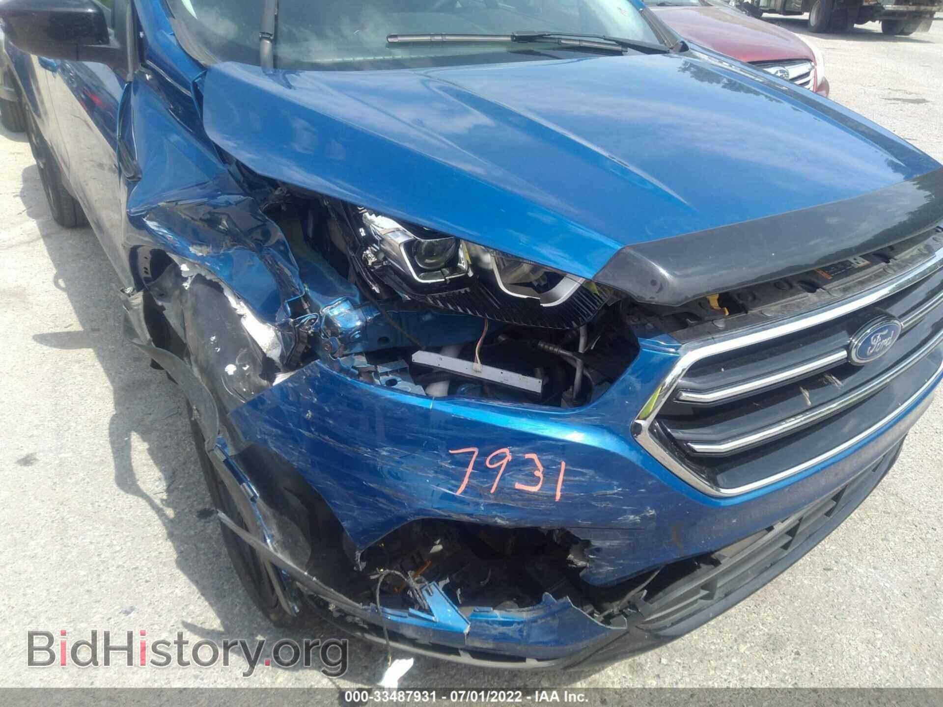 2017 FORD ESCAPE - VIN: 1FMCU0GD5HUB08205 - Фото 6