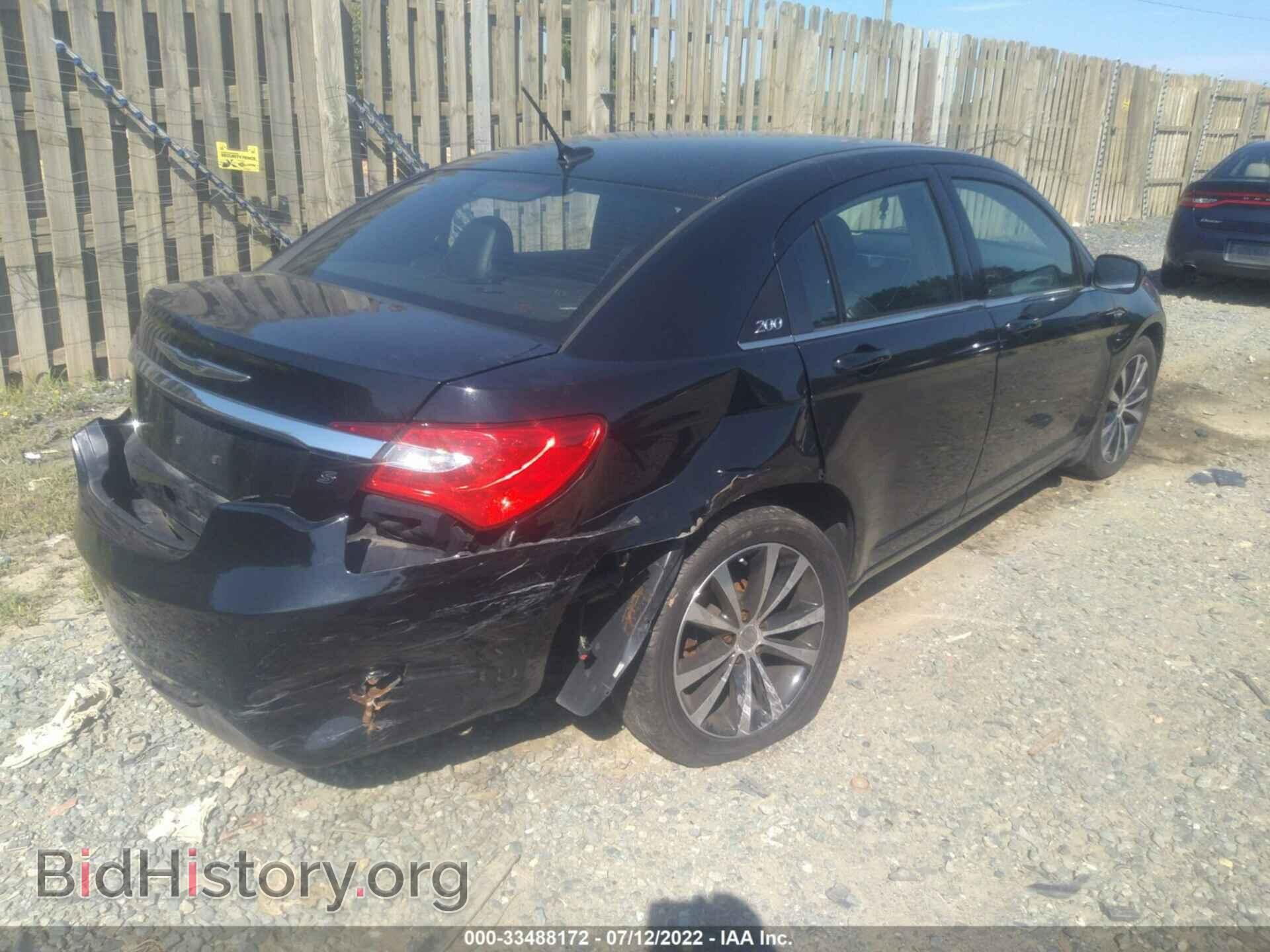 2013 CHRYSLER 200 - VIN: 1C3CCBCG1DN598024 - Photo 4