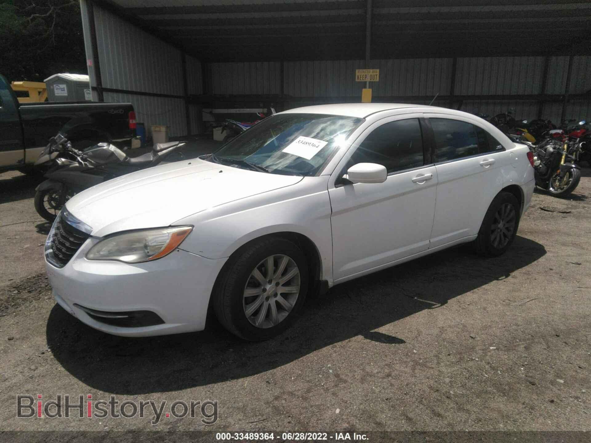 2013 CHRYSLER 200 - VIN: 1C3CCBBG4DN678306 - Фото 2