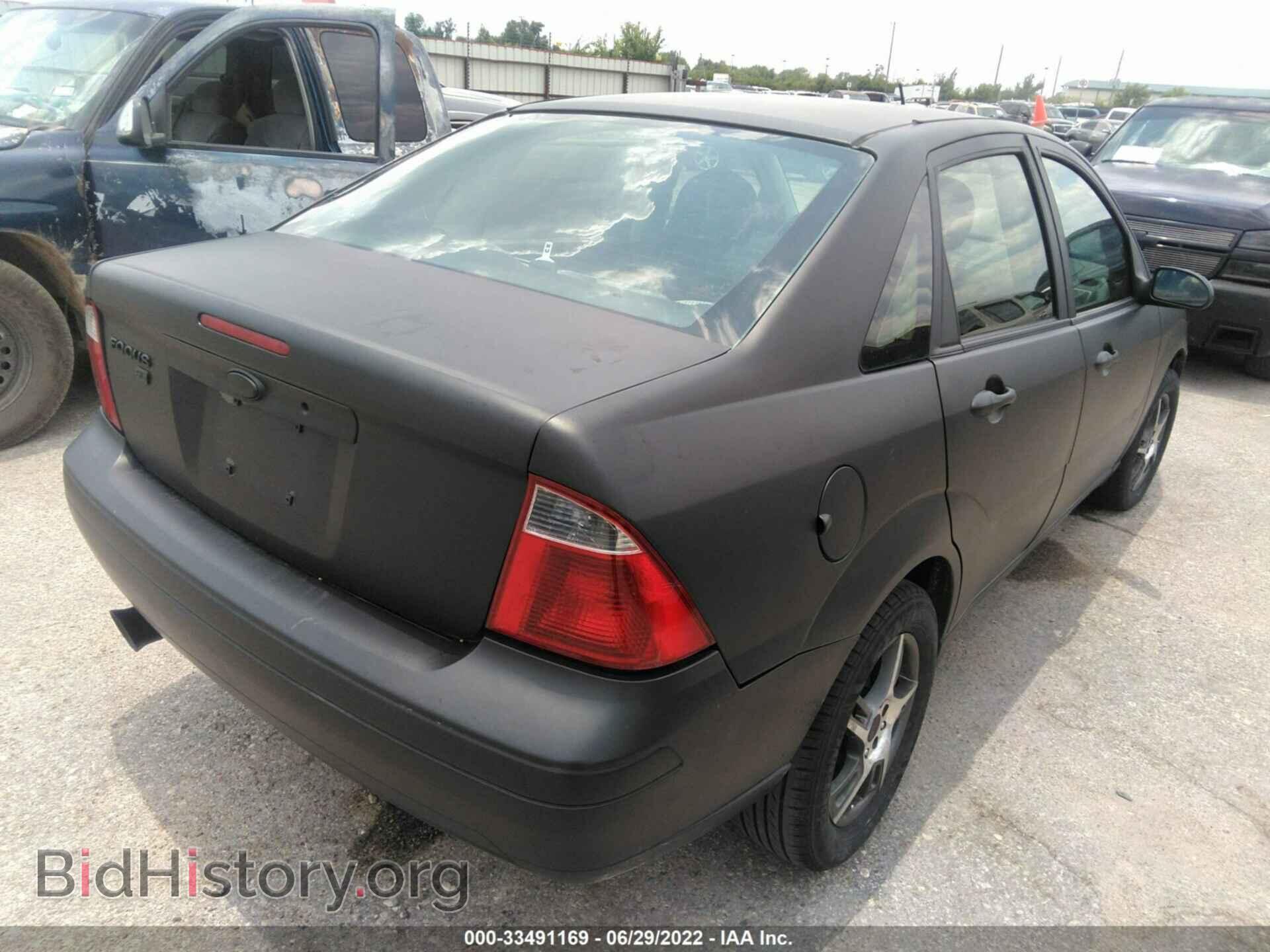 2007 FORD FOCUS - VIN: 1FAHP34N07W327517 - Фото 4