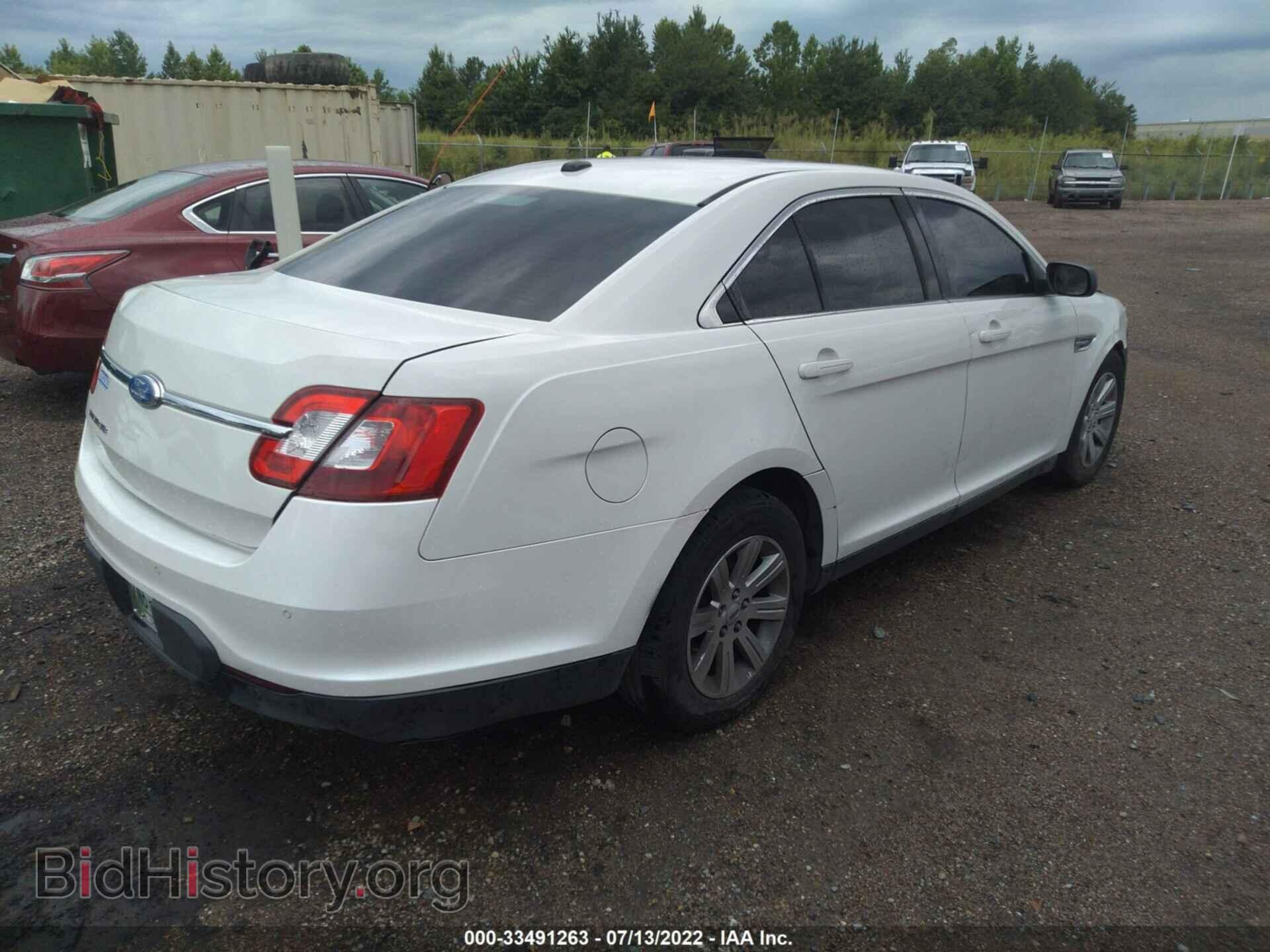 2011 FORD TAURUS - VIN: 1FAHP2DWXBG179141 - Фото 4