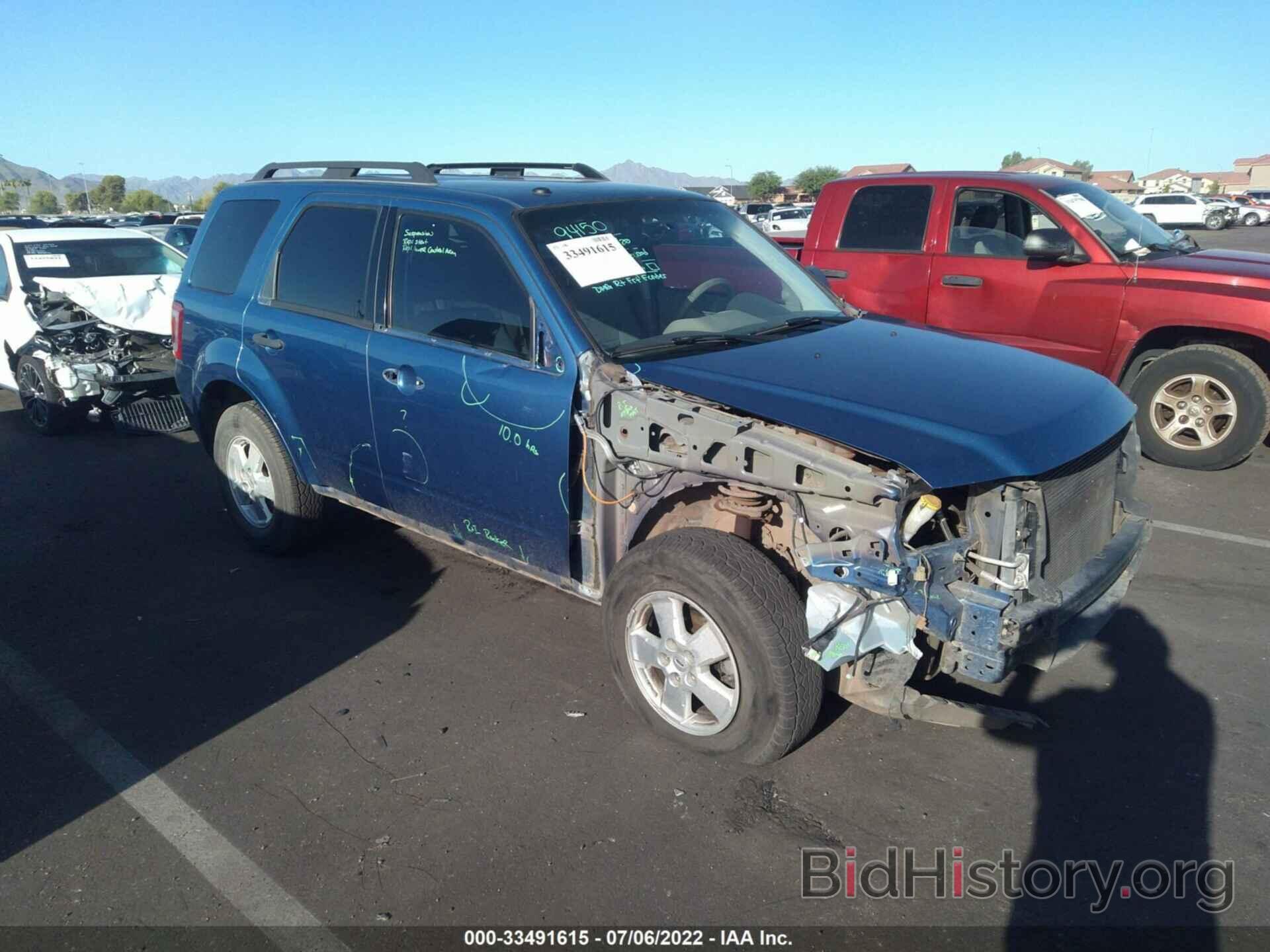 Photo 1FMCU0D7XAKC59623 - FORD ESCAPE 2010