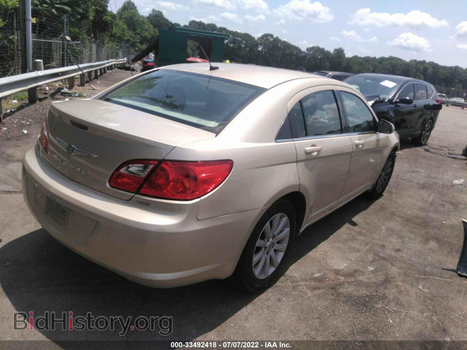 2010 CHRYSLER SEBRING - VIN: 1C3CC5FB0AN225974 - Фото 4