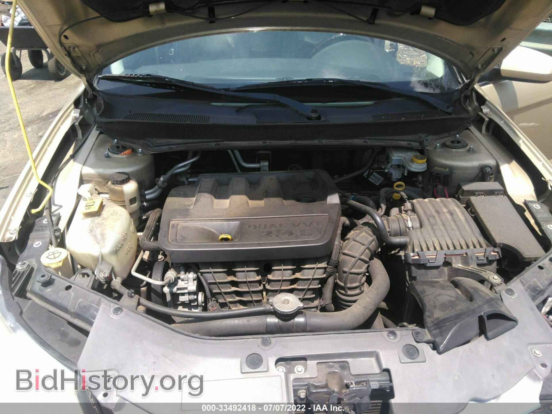 2010 CHRYSLER SEBRING - VIN: 1C3CC5FB0AN225974 - Фото 10