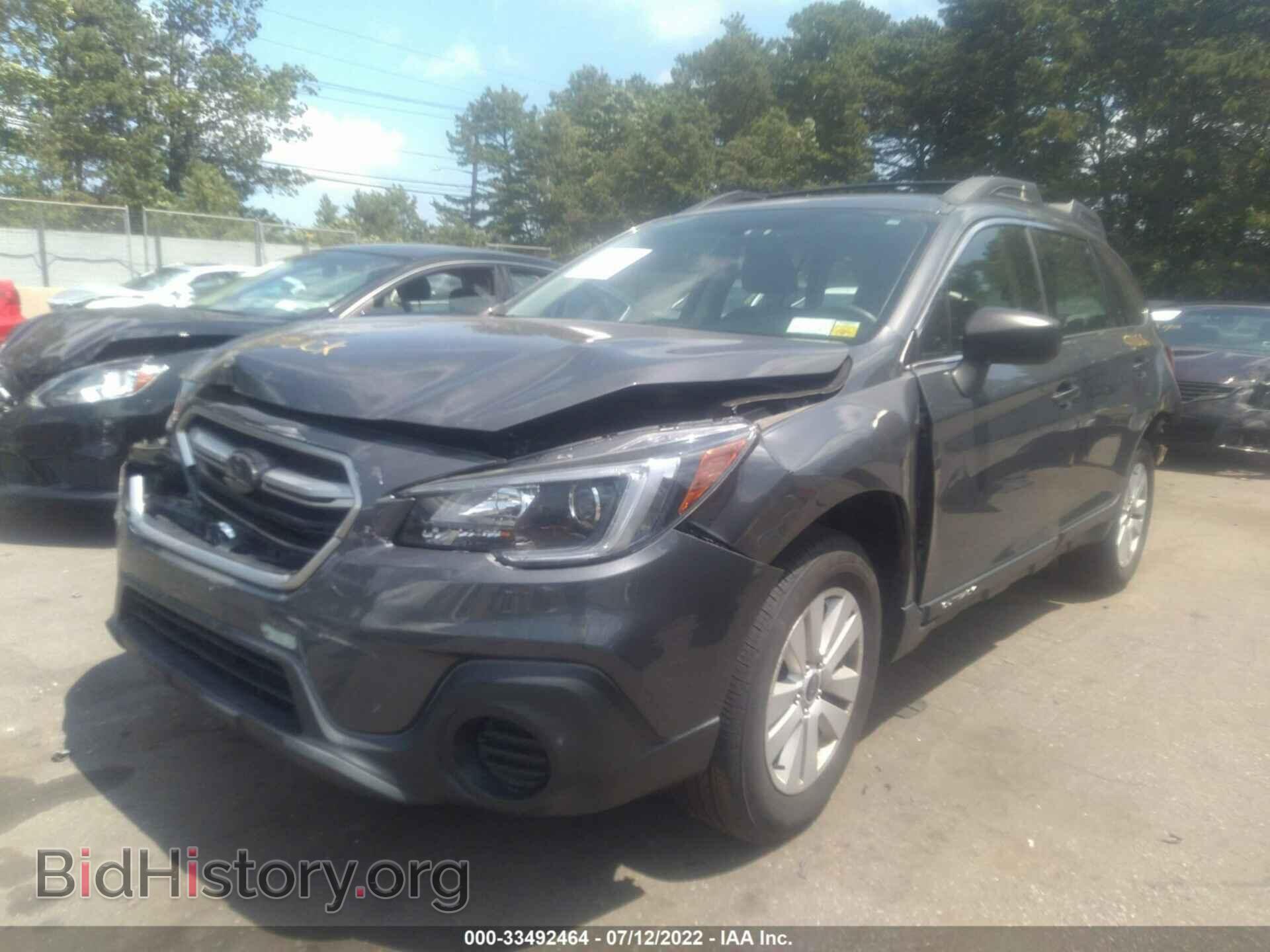 2018 SUBARU OUTBACK - VIN: 4S4BSAAC1J3366711 - Фото 2