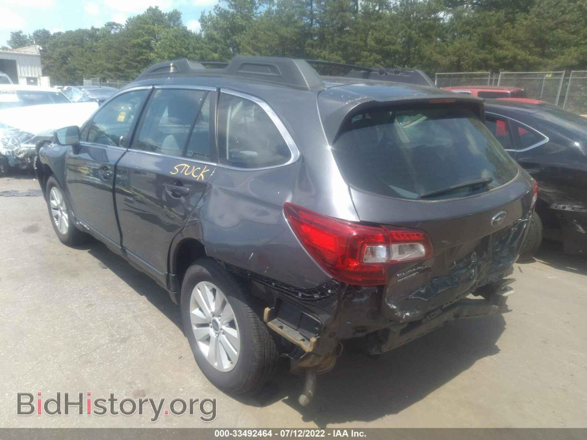2018 SUBARU OUTBACK - VIN: 4S4BSAAC1J3366711 - Фото 3