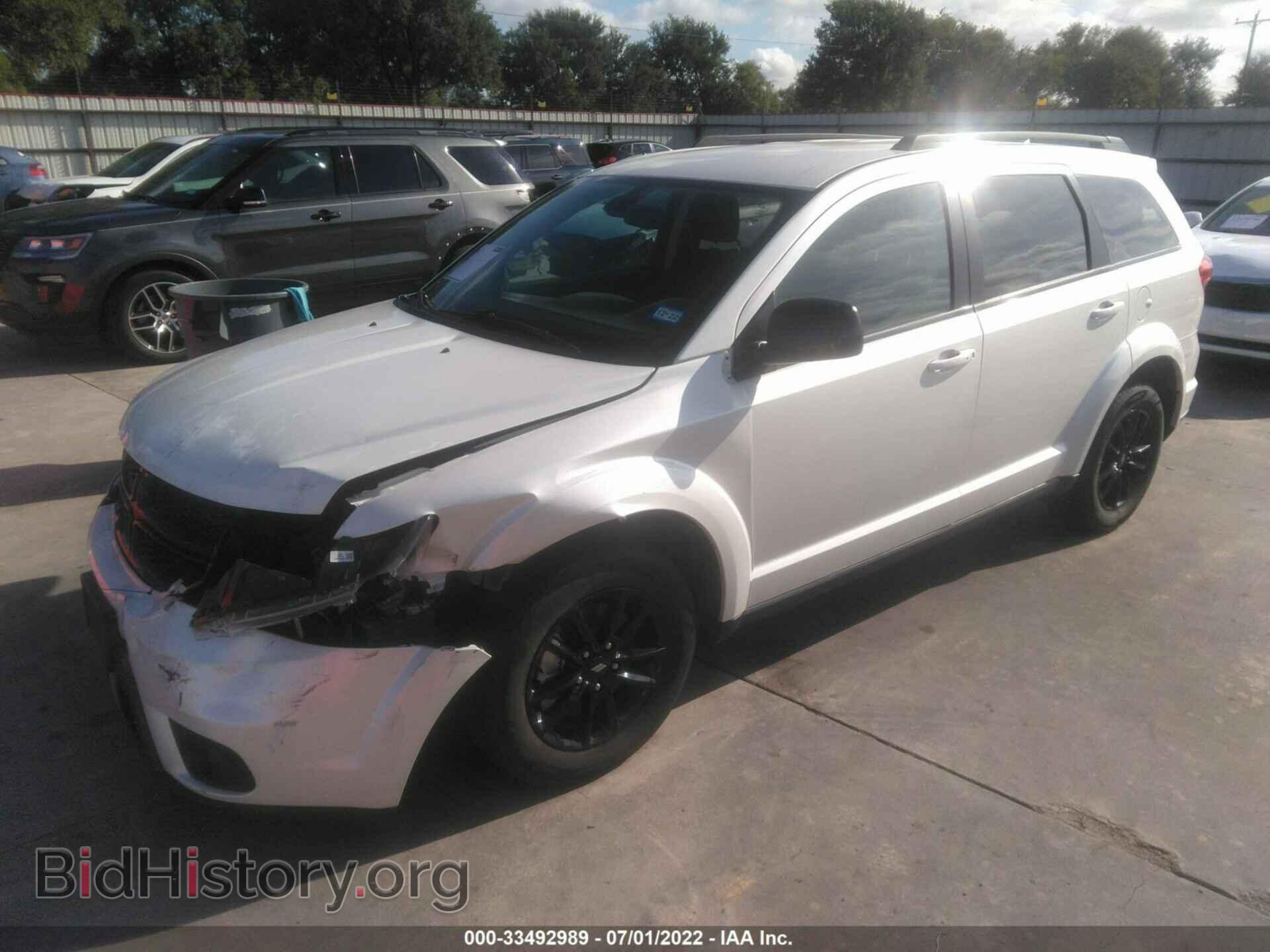 2019 DODGE JOURNEY - VIN: 3C4PDCBB2KT867196 - Photo 2