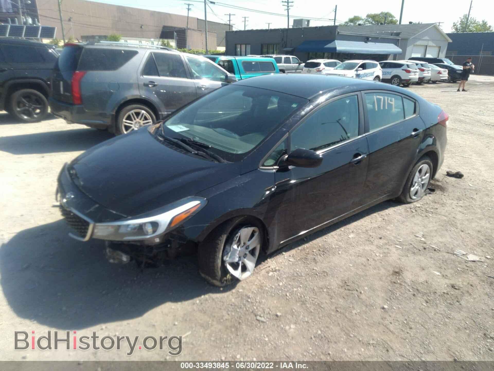 2017 KIA FORTE - VIN: 3KPFK4A78HE111714 - Фото 2