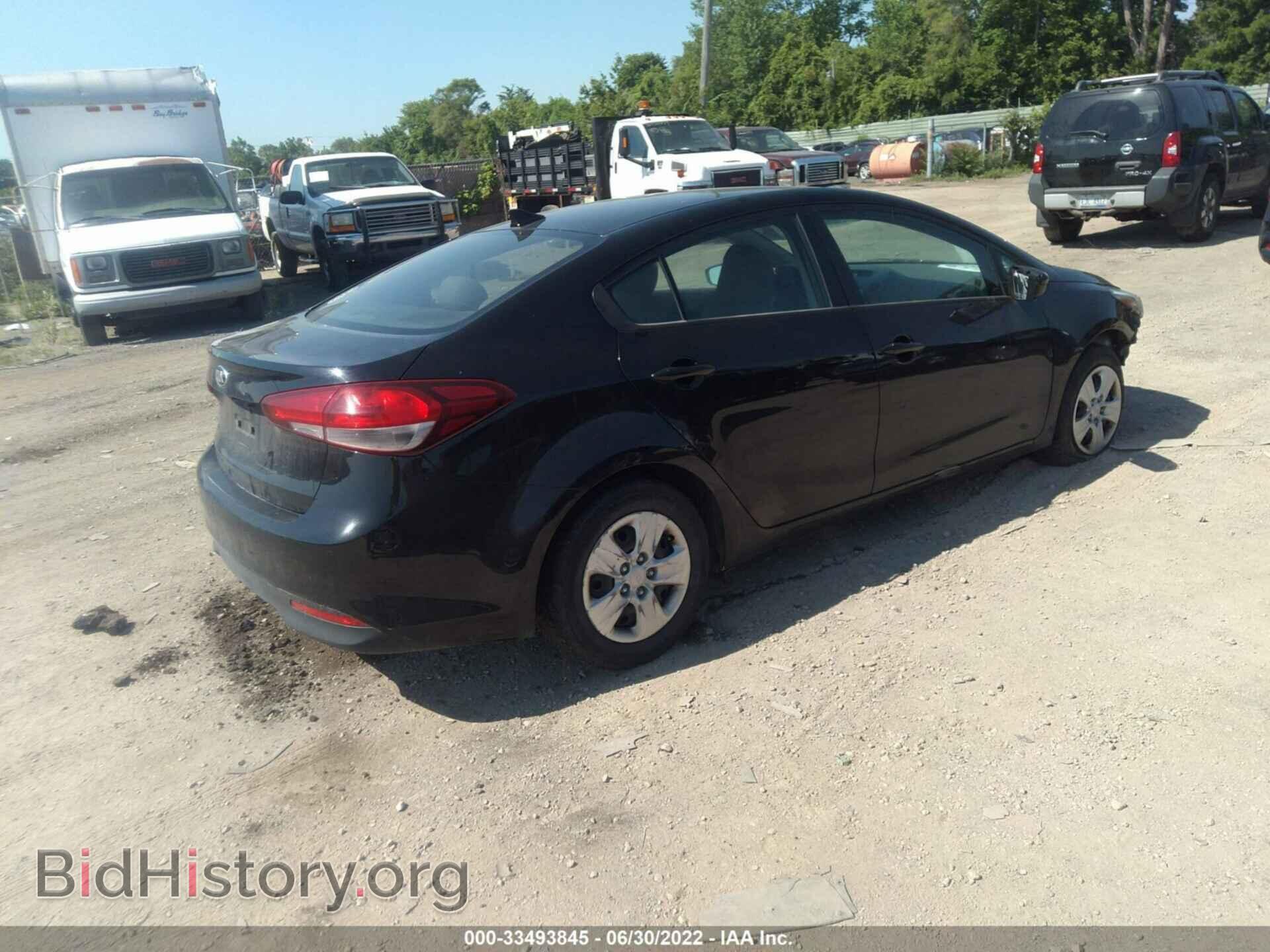 2017 KIA FORTE - VIN: 3KPFK4A78HE111714 - Фото 4