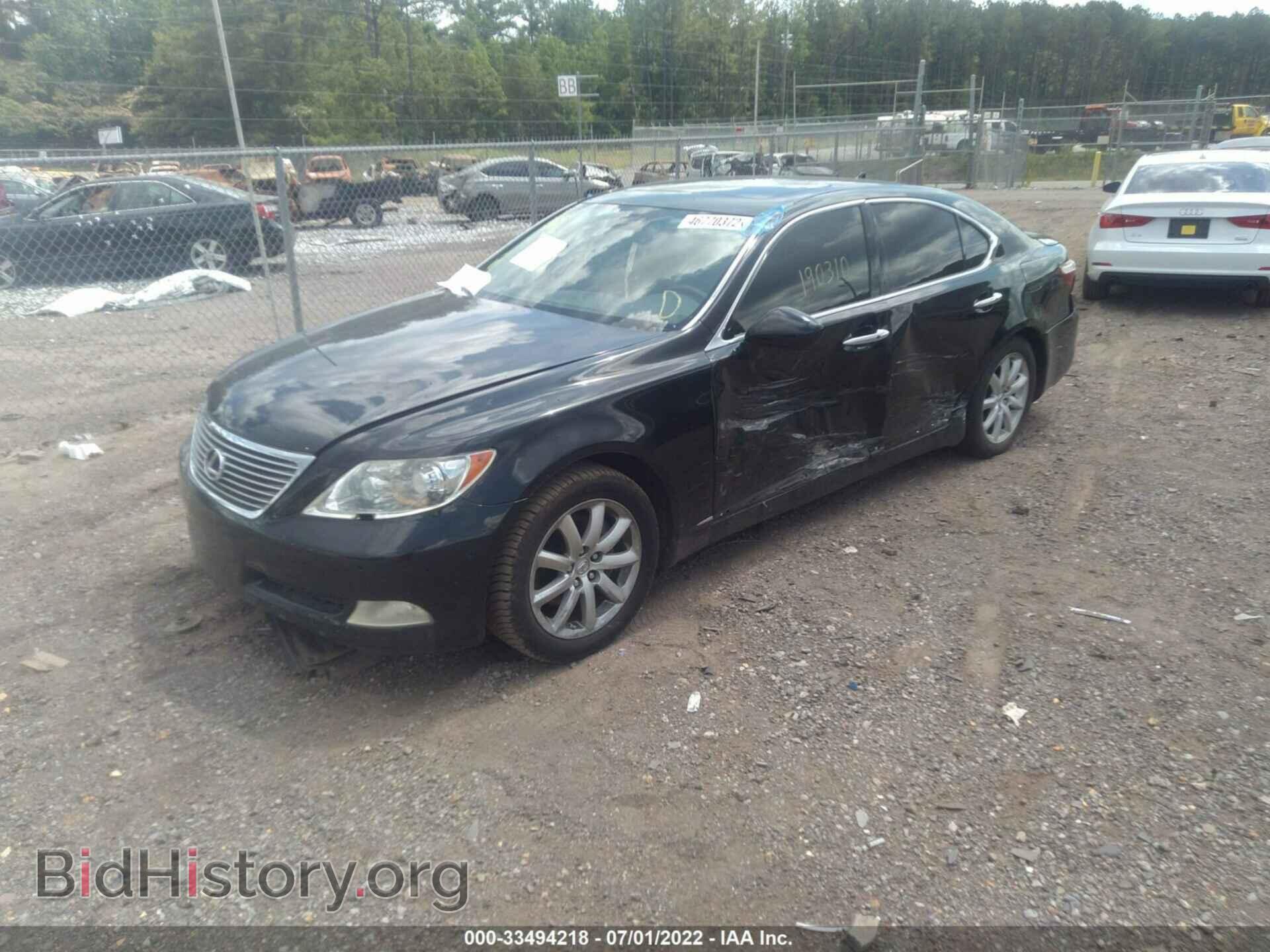 2007 LEXUS LS 460 - VIN: JTHBL46F575007802 - Photo 2
