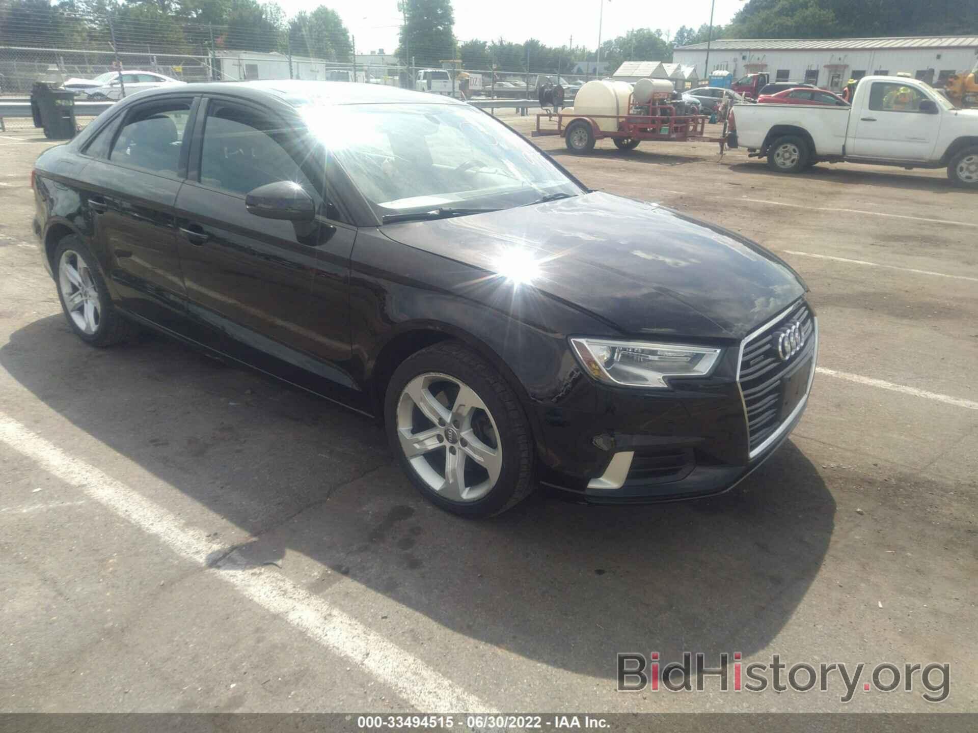 Photo WAUB8GFF8J1049705 - AUDI A3 SEDAN 2018