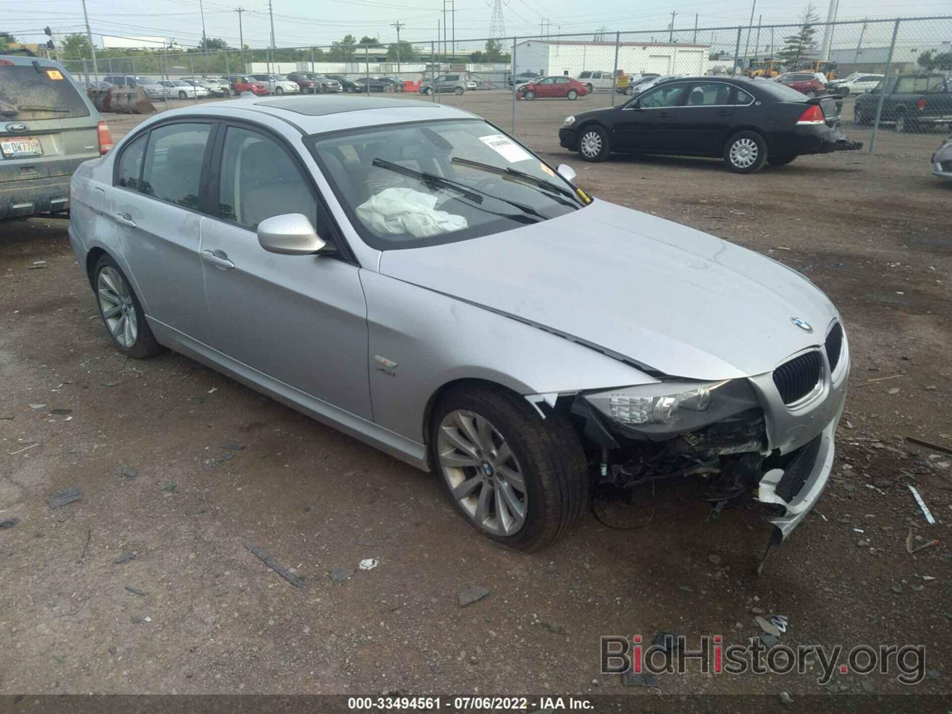 Photo WBAPK7C59BF196803 - BMW 3 SERIES 2011