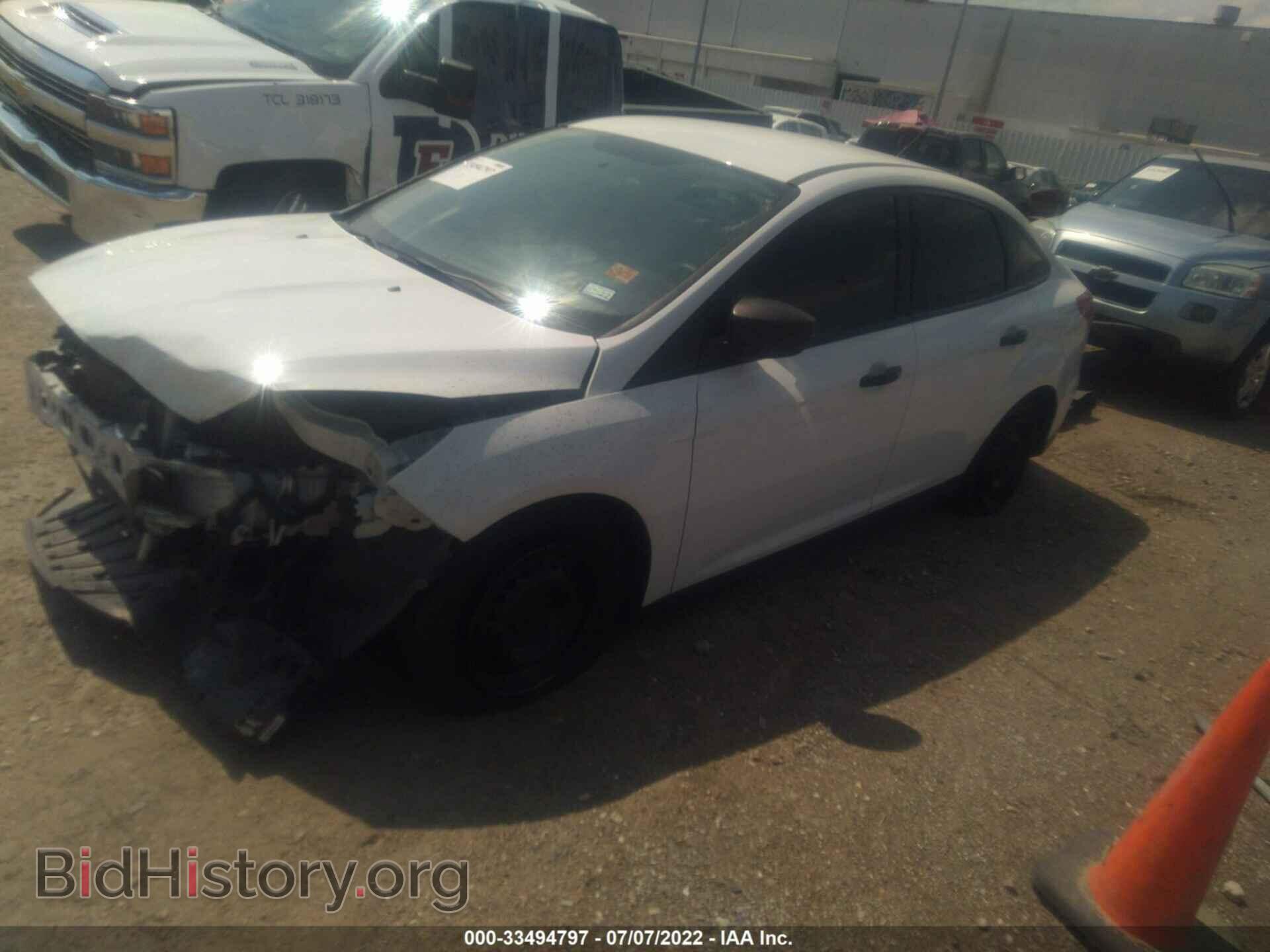 2017 FORD FOCUS - VIN: 1FADP3E2XHL307622 - Photo 2
