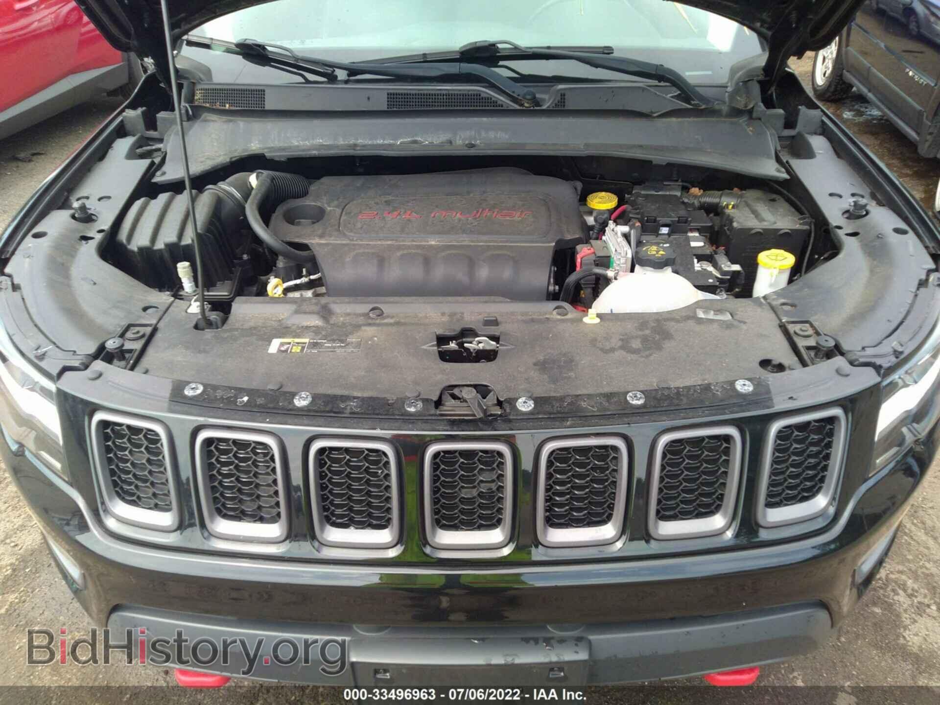 2018 JEEP COMPASS - VIN: 3C4NJDDB9JT342802 - Фото 10