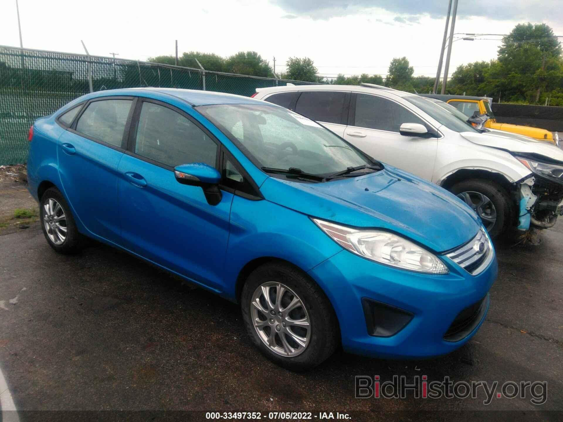 Photo 3FADP4BJ7DM172044 - FORD FIESTA 2013