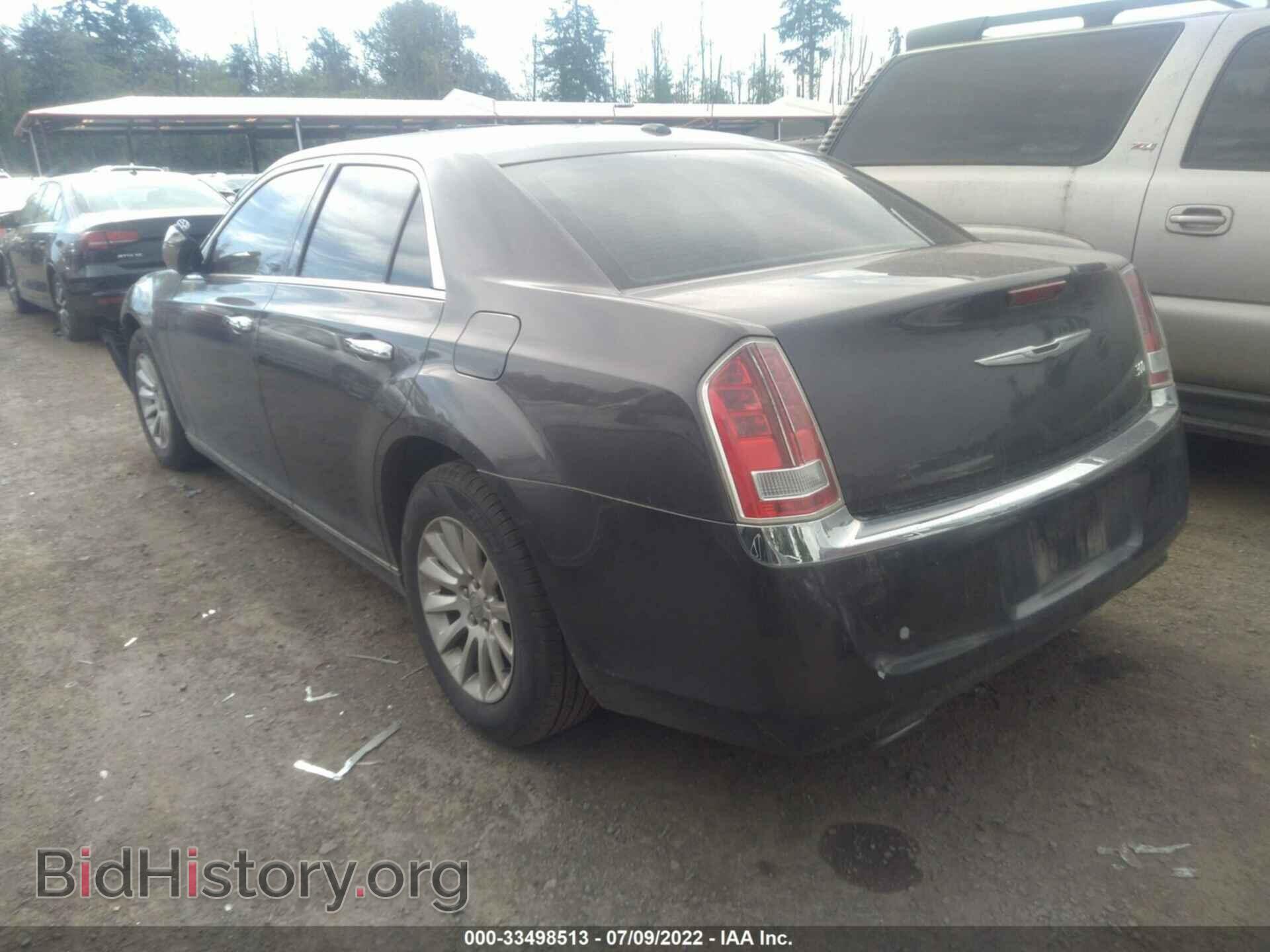 2013 CHRYSLER 300 - VIN: 2C3CCAAG2DH657183 - Фото 3