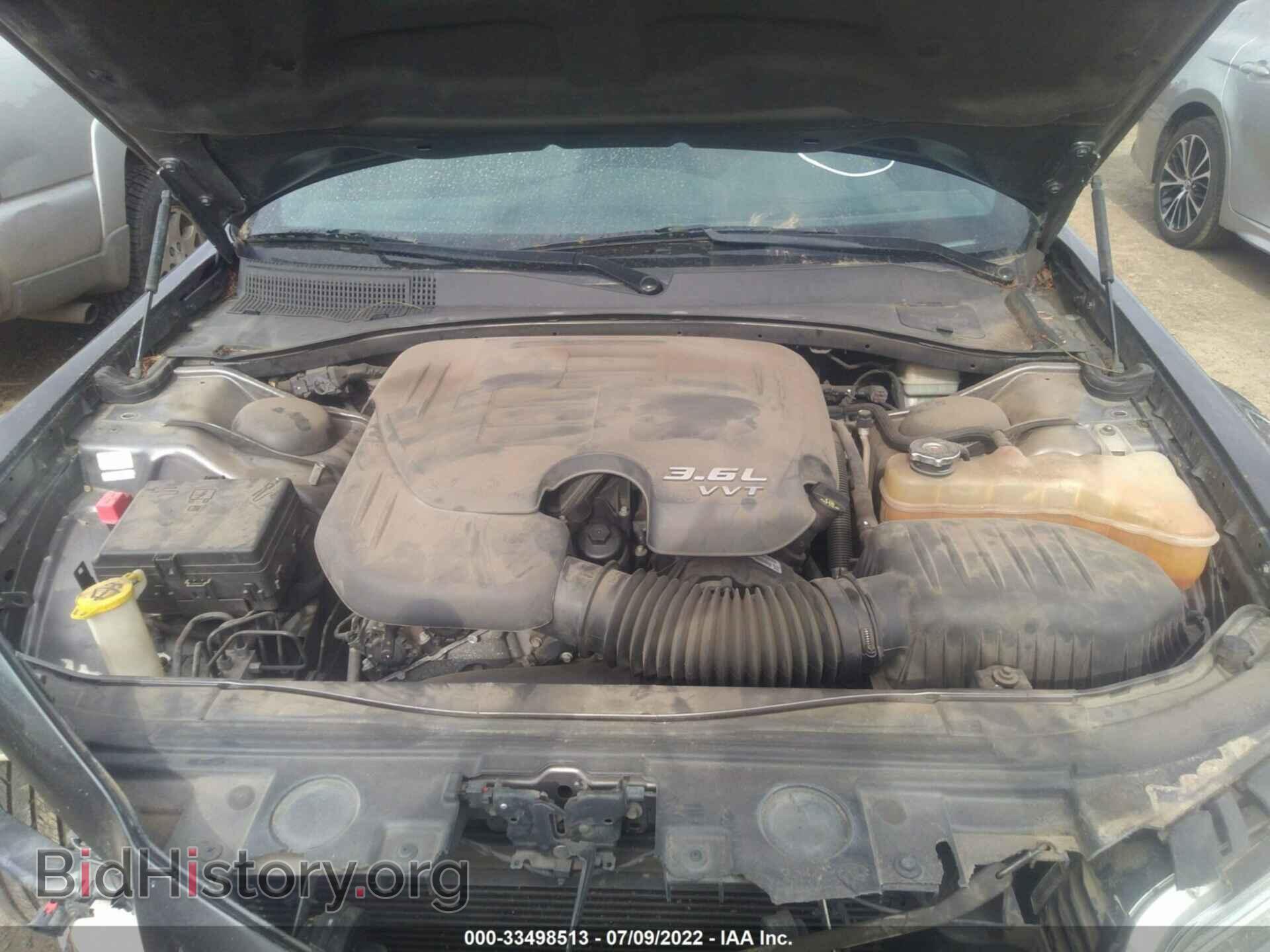 2013 CHRYSLER 300 - VIN: 2C3CCAAG2DH657183 - Фото 10