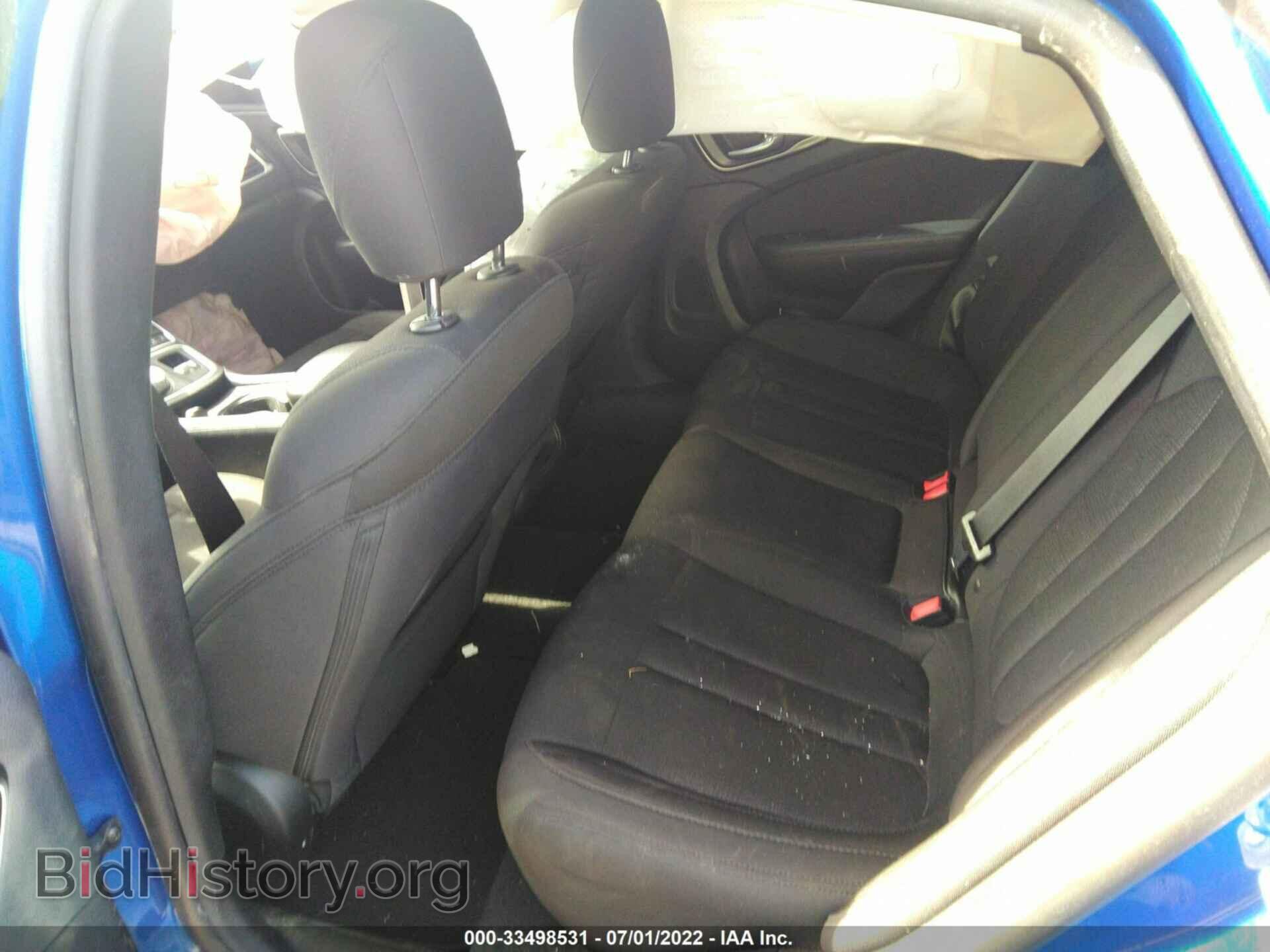2016 CHRYSLER 200 - VIN: 1C3CCCAB5GN171558 - Фото 8