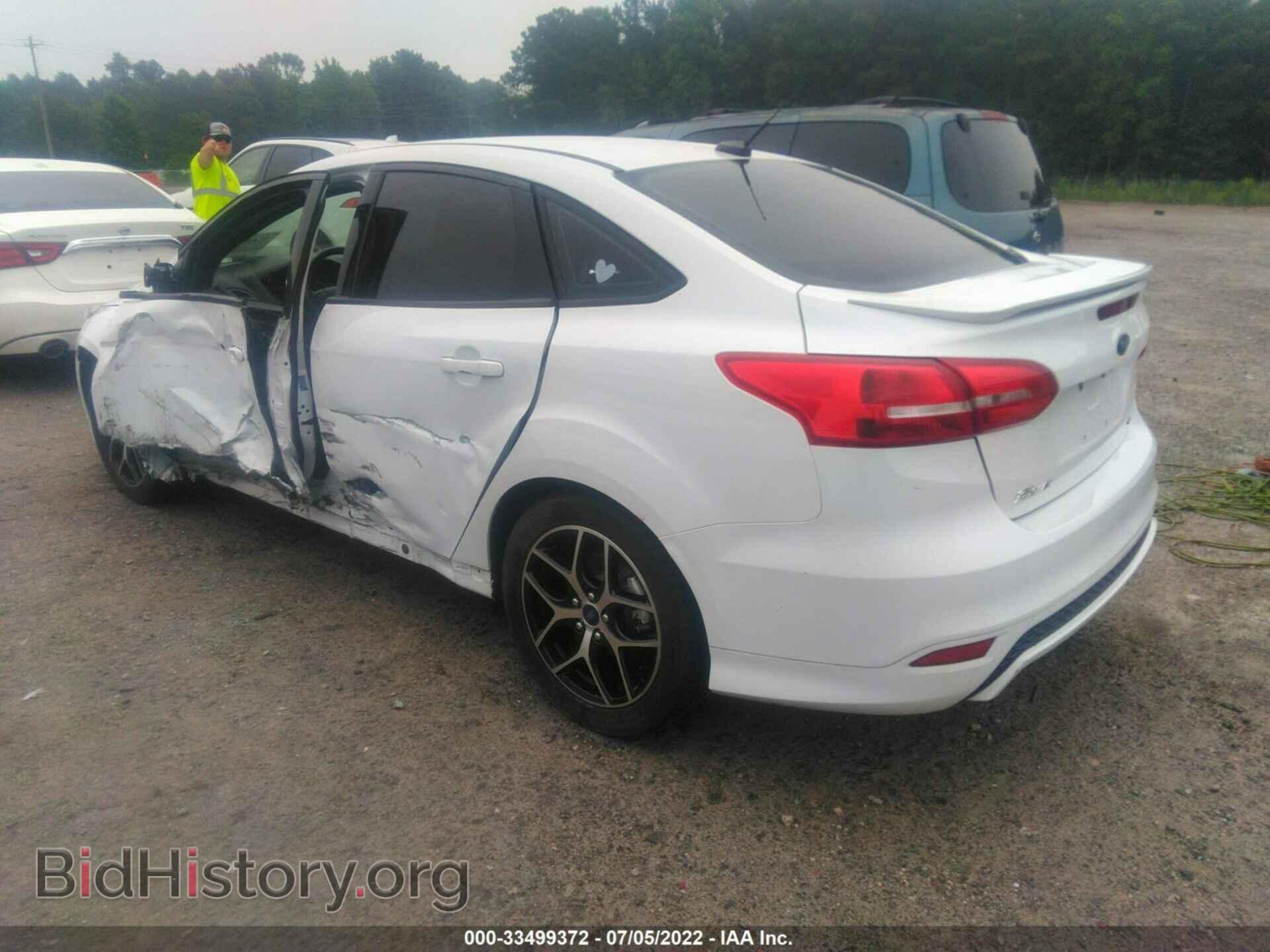 2016 FORD FOCUS - VIN: 1FADP3F25GL263199 - Photo 3