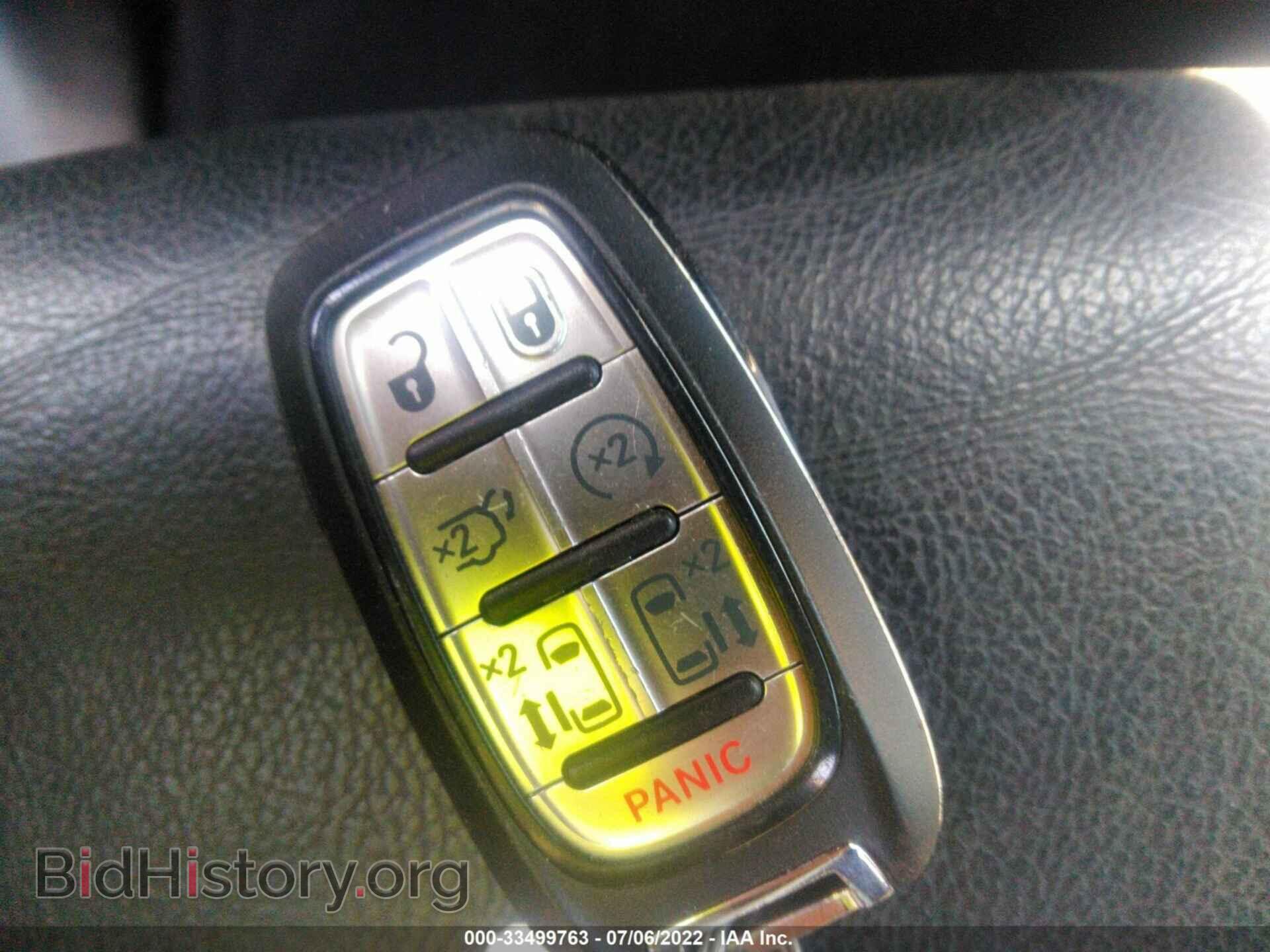 2019 CHRYSLER PACIFICA - VIN: 2C4RC1BG9KR567198 - Фото 11