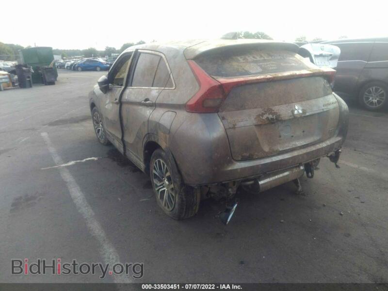 2018 Mitsubishi ECLIPSE CROSS (VIN JA4AT4AA0JZ044310) — фото 3 из 10