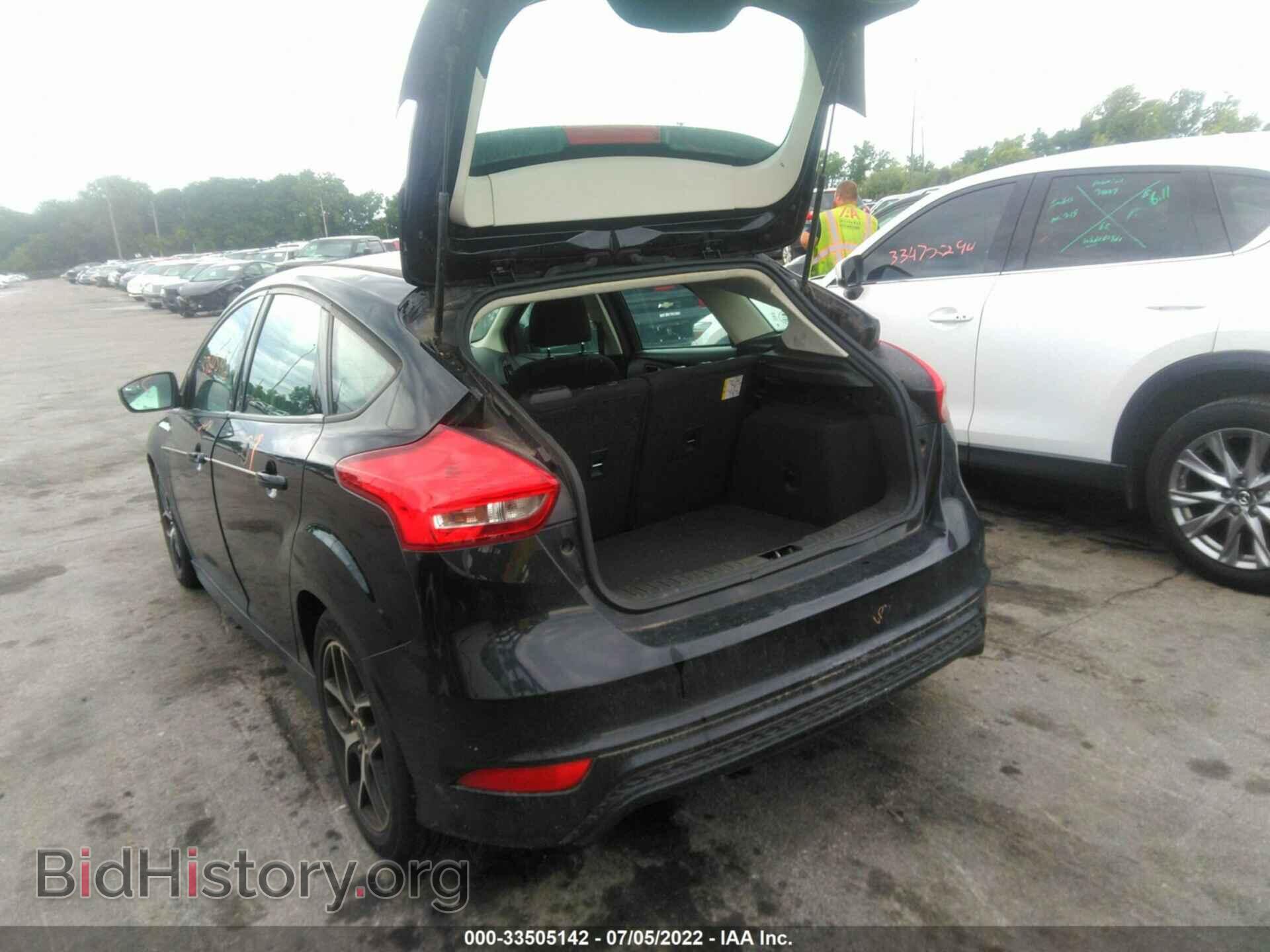 2016 FORD FOCUS - VIN: 1FADP3K22GL305530 - Фото 3