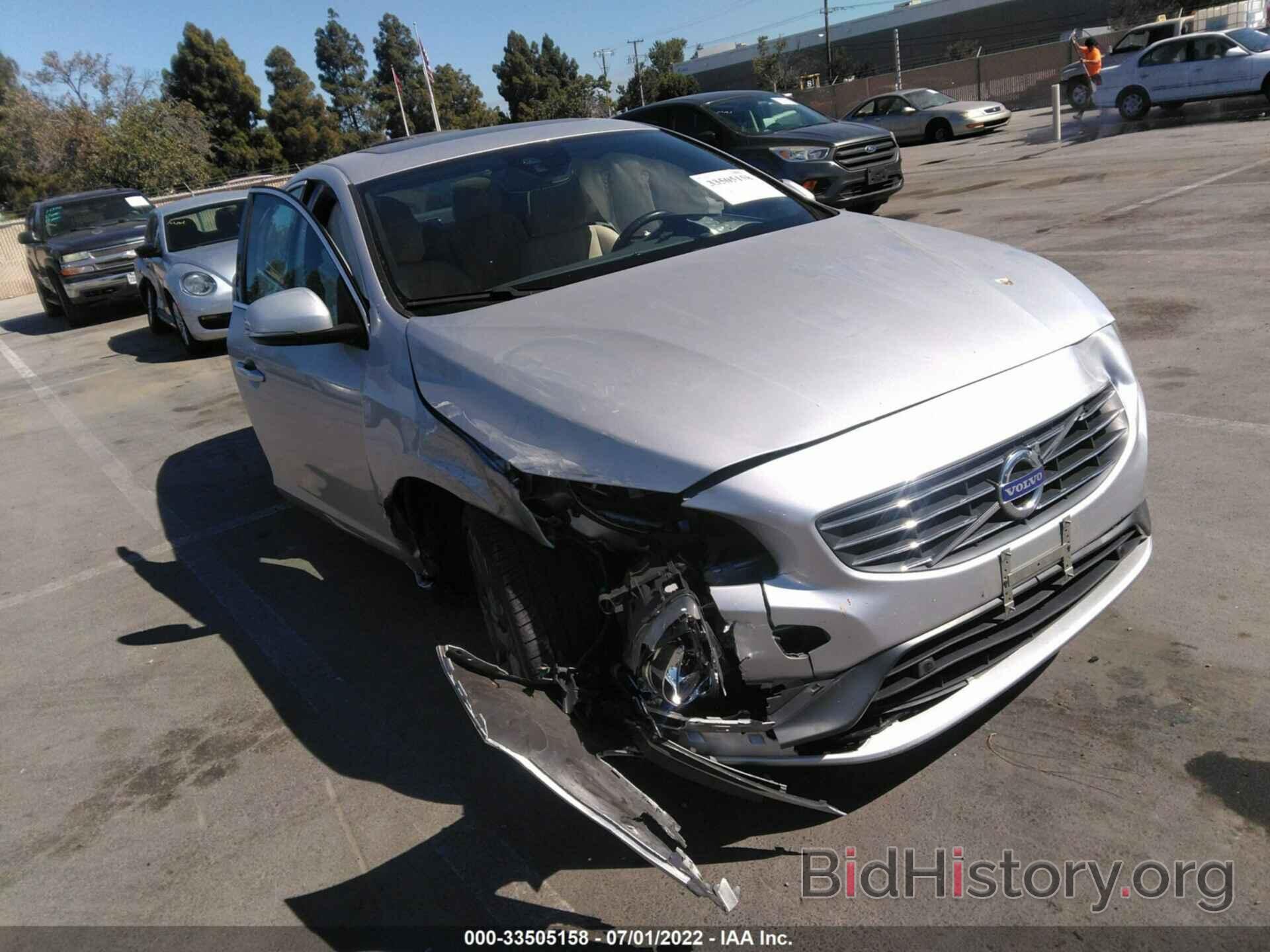 Photo YV140MFK7F2359774 - VOLVO S60 2015