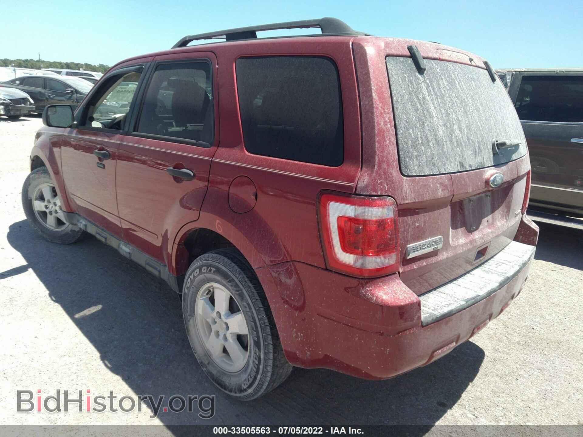 2010 FORD ESCAPE - VIN: 1FMCU0D73AKD37725 - Фото 3