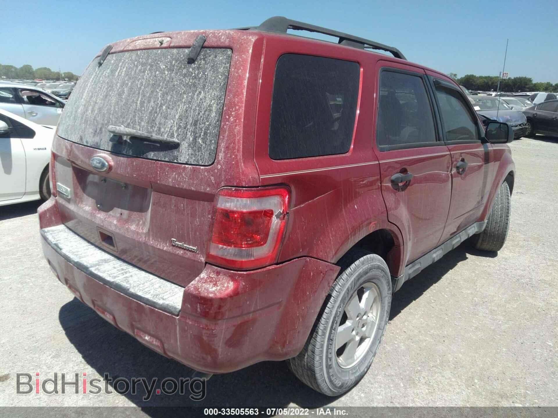 2010 FORD ESCAPE - VIN: 1FMCU0D73AKD37725 - Фото 4