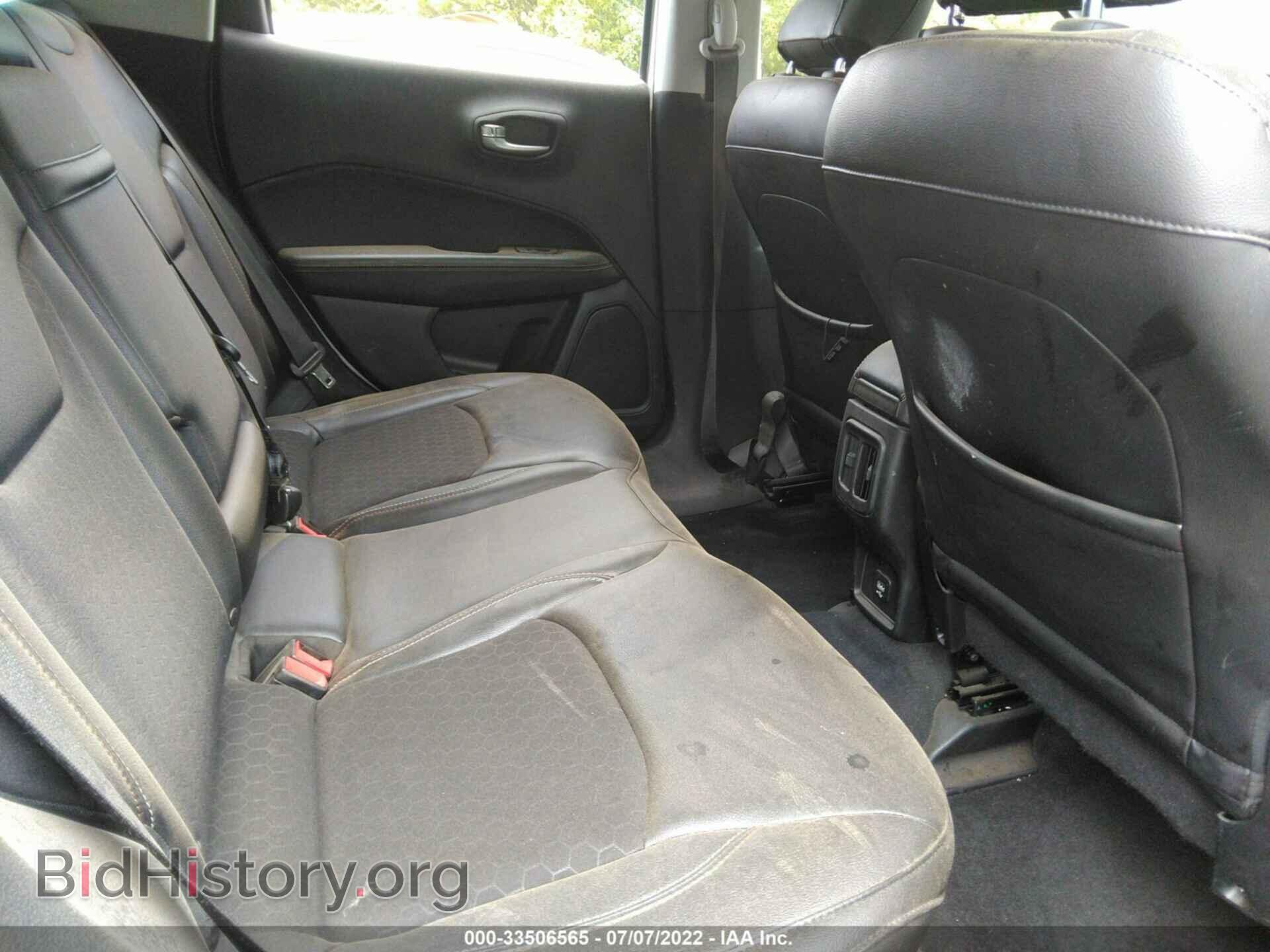 2018 JEEP COMPASS - VIN: 3C4NJDBB9JT185582 - Фото 8