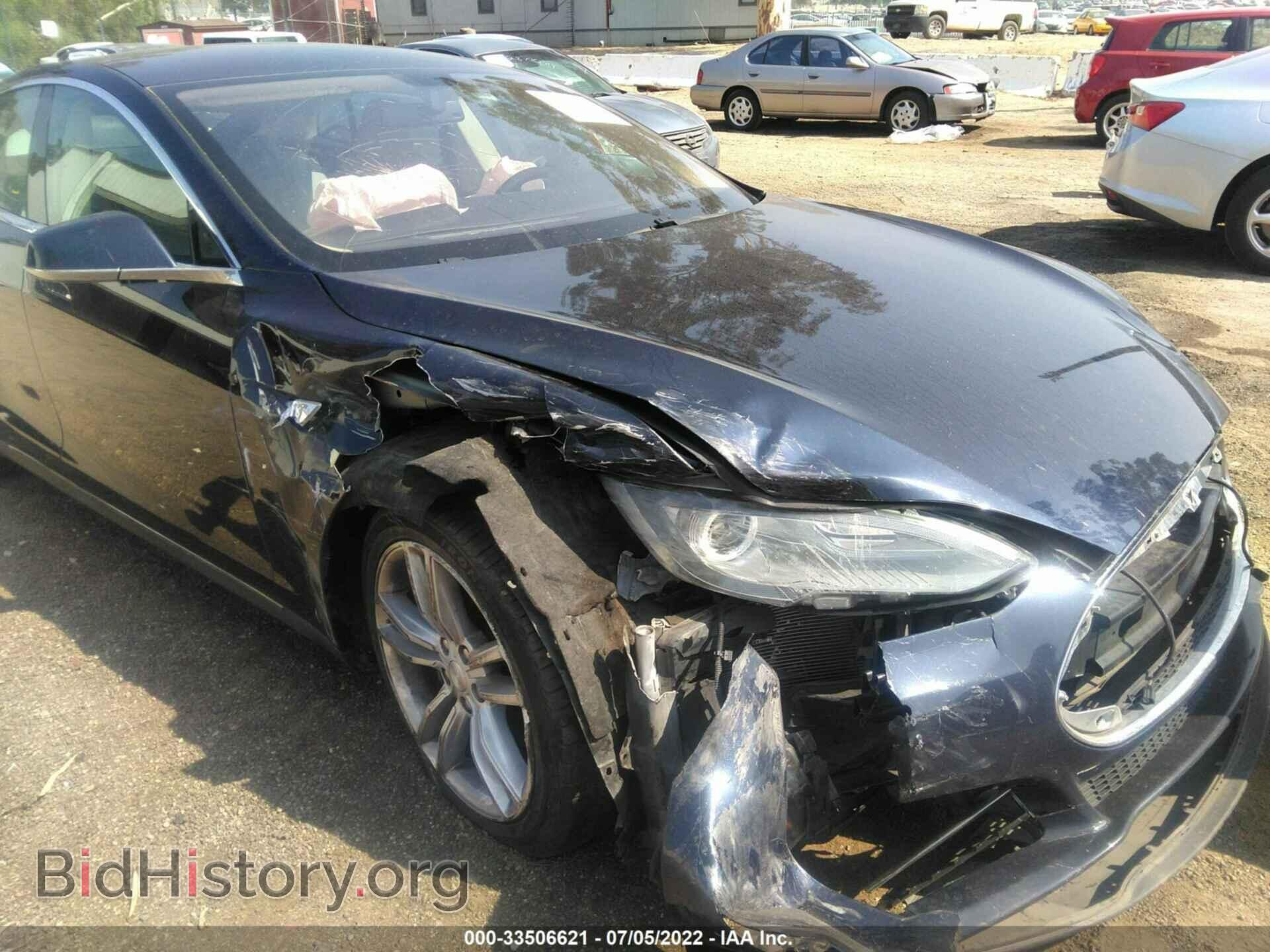 2014 TESLA MODEL S - VIN: 5YJSA1H15EFP32089 - Фото 6