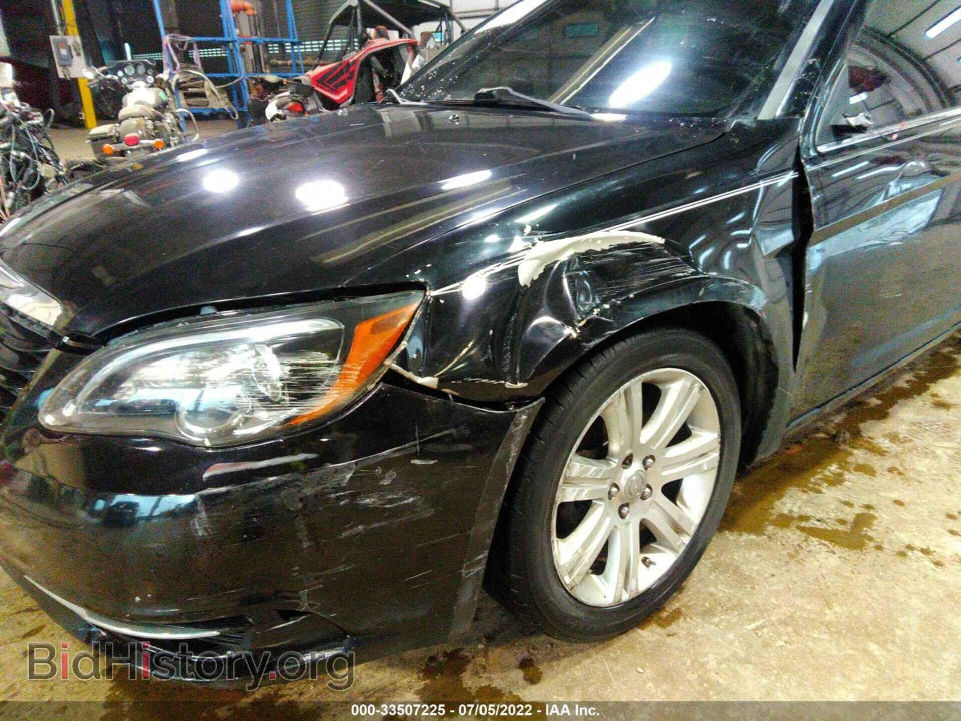 2012 CHRYSLER 200 - VIN: 1C3CCBBG8CN303825 - Фото 6