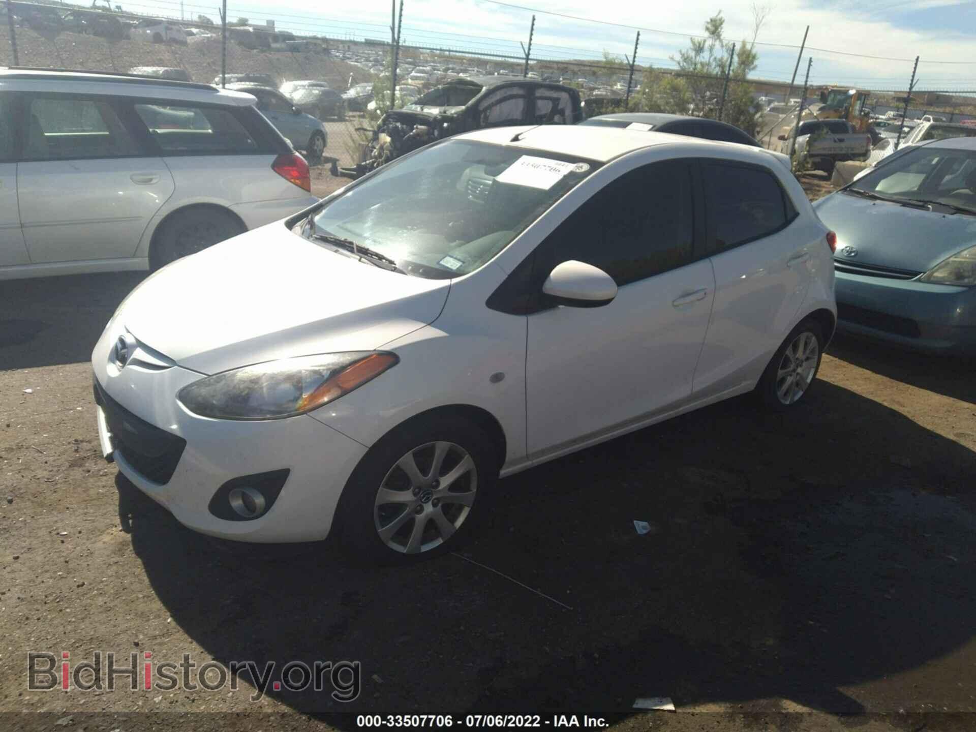 2014 MAZDA MAZDA2 - VIN: JM1DE1LY8E0176697 - Фото 2