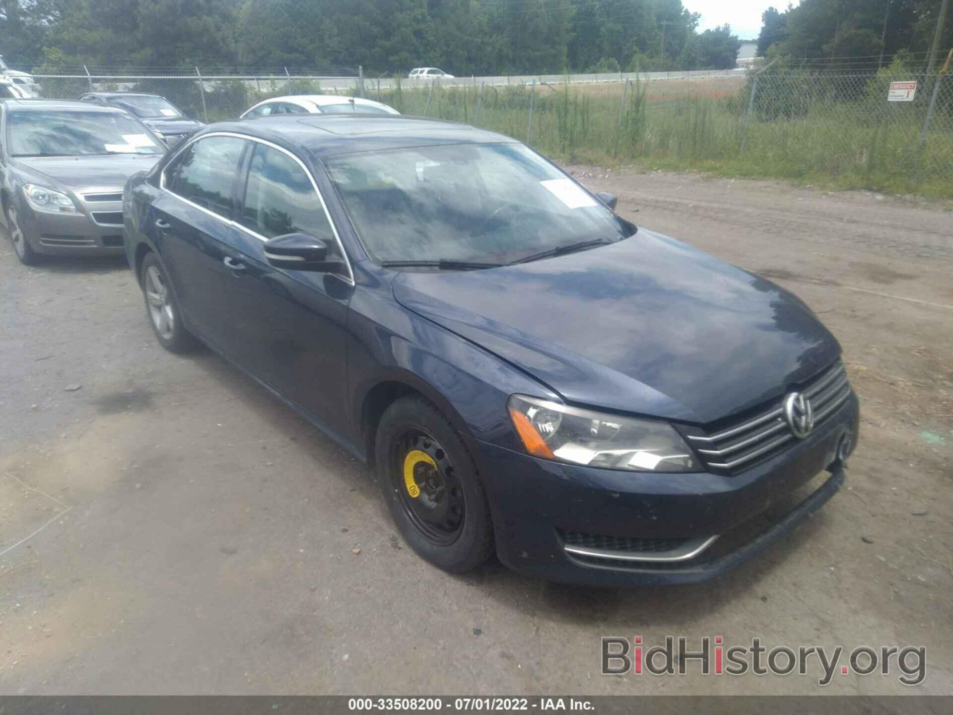 Photo 1VWBP7A34CC076035 - VOLKSWAGEN PASSAT 2012