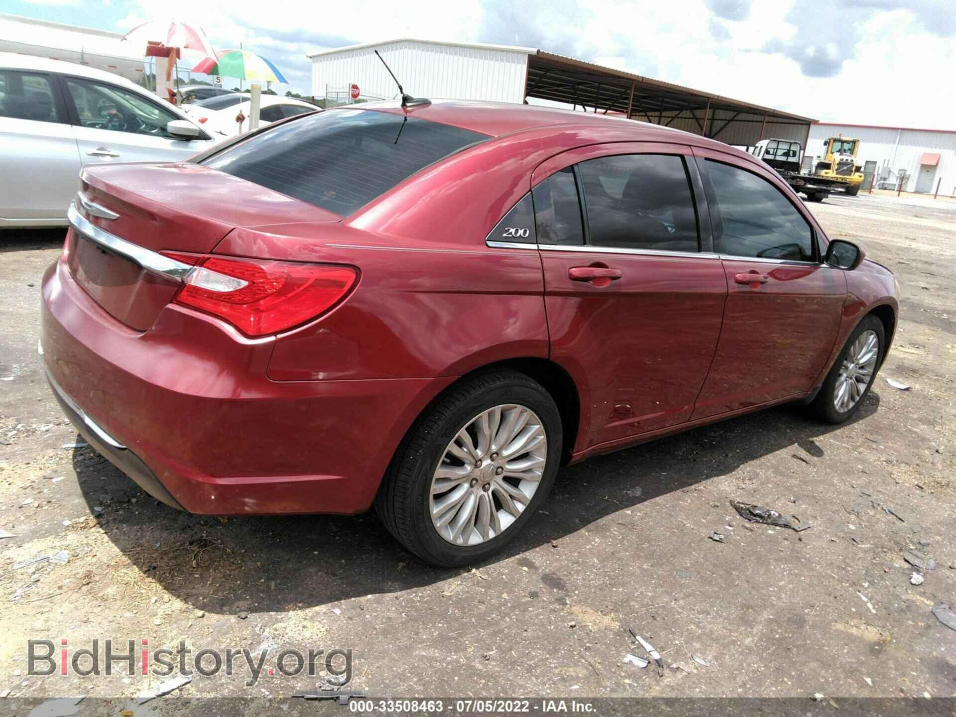 2013 CHRYSLER 200 - VIN: 1C3CCBAB1DN670668 - Photo 4