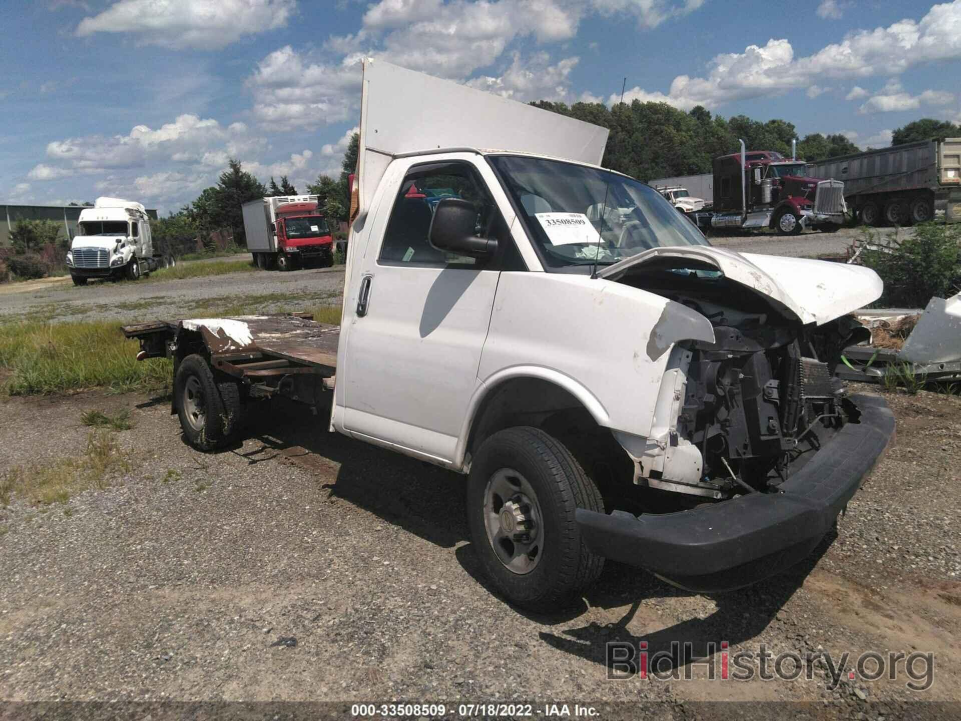 Photo 1GB3G2AG3A1142472 - CHEVROLET EXPRESS COMMERCIAL 2010