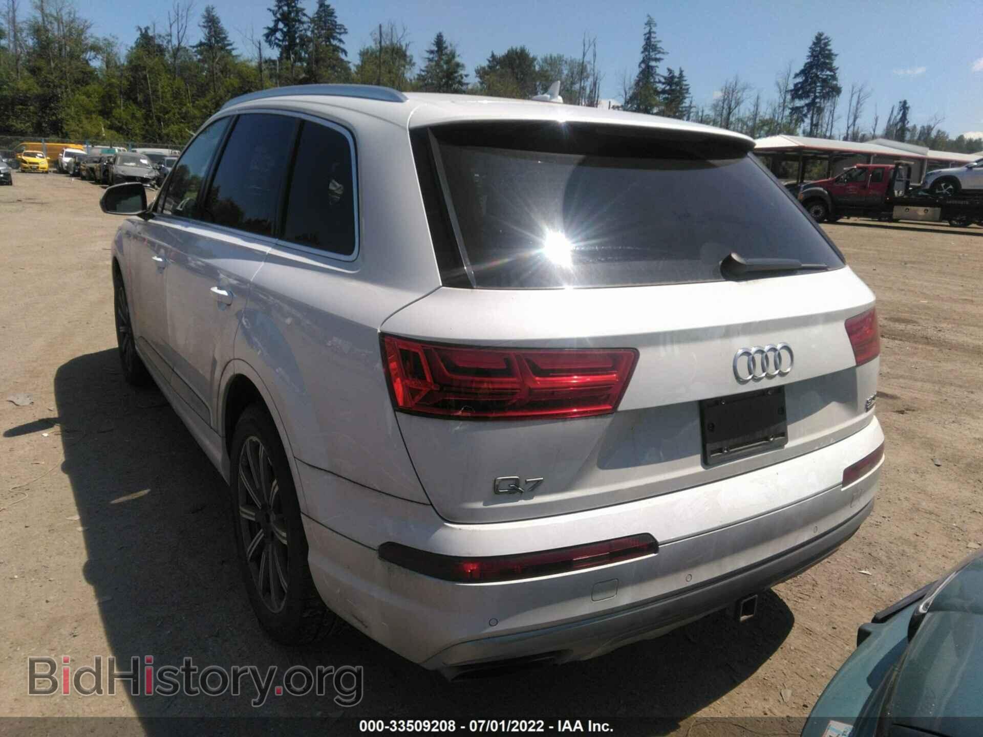 2017 AUDI Q7 - VIN: WA1VAAF79HD057390 - Фото 3