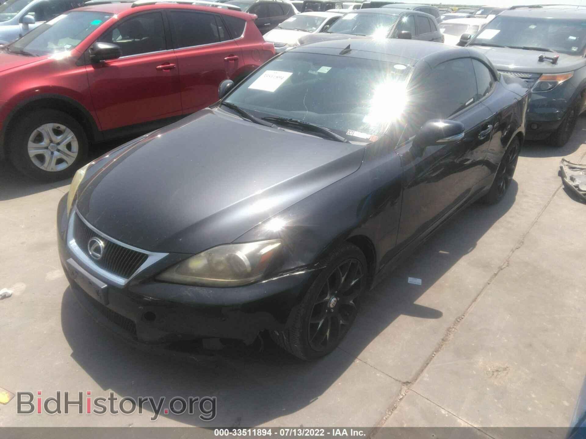 2011 LEXUS IS 250C - VIN: JTHFF2C27B2519912 - Фото 2