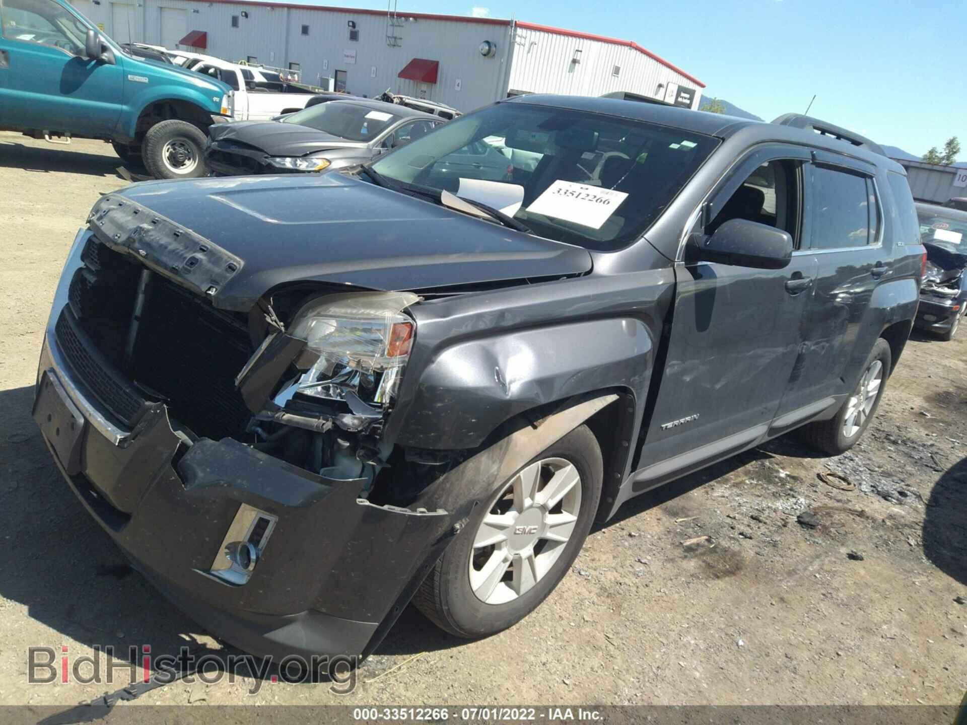 2010 GMC TERRAIN - VIN: 2CTFLEEW1A6308240 - Photo 2