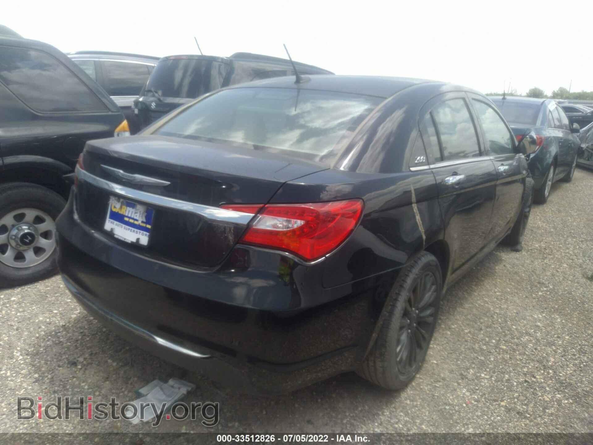 2013 CHRYSLER 200 - VIN: 1C3CCBCG1DN577805 - Photo 4