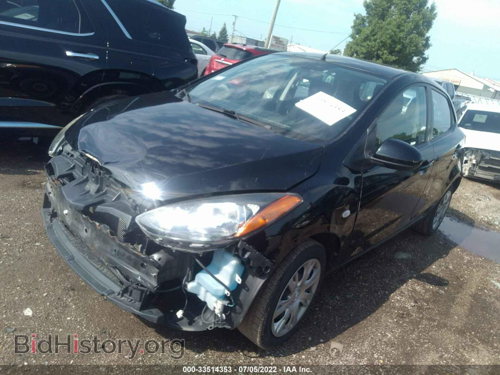 2013 MAZDA MAZDA2 - VIN: JM1DE1KY2D0167736 - Фото 2