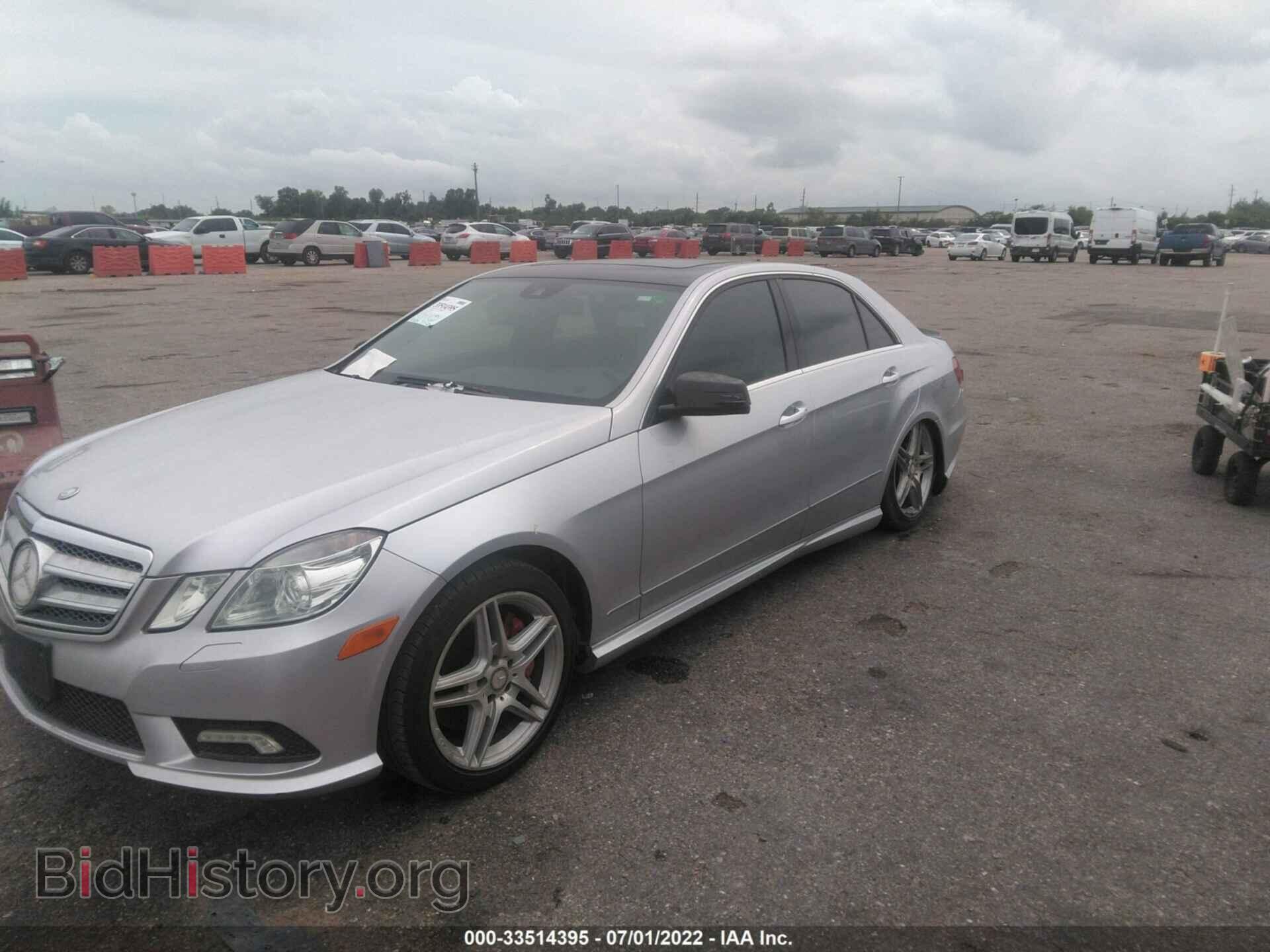 2011 MERCEDES-BENZ E-CLASS - VIN: WDDHF7CB4BA297882 - Фото 2