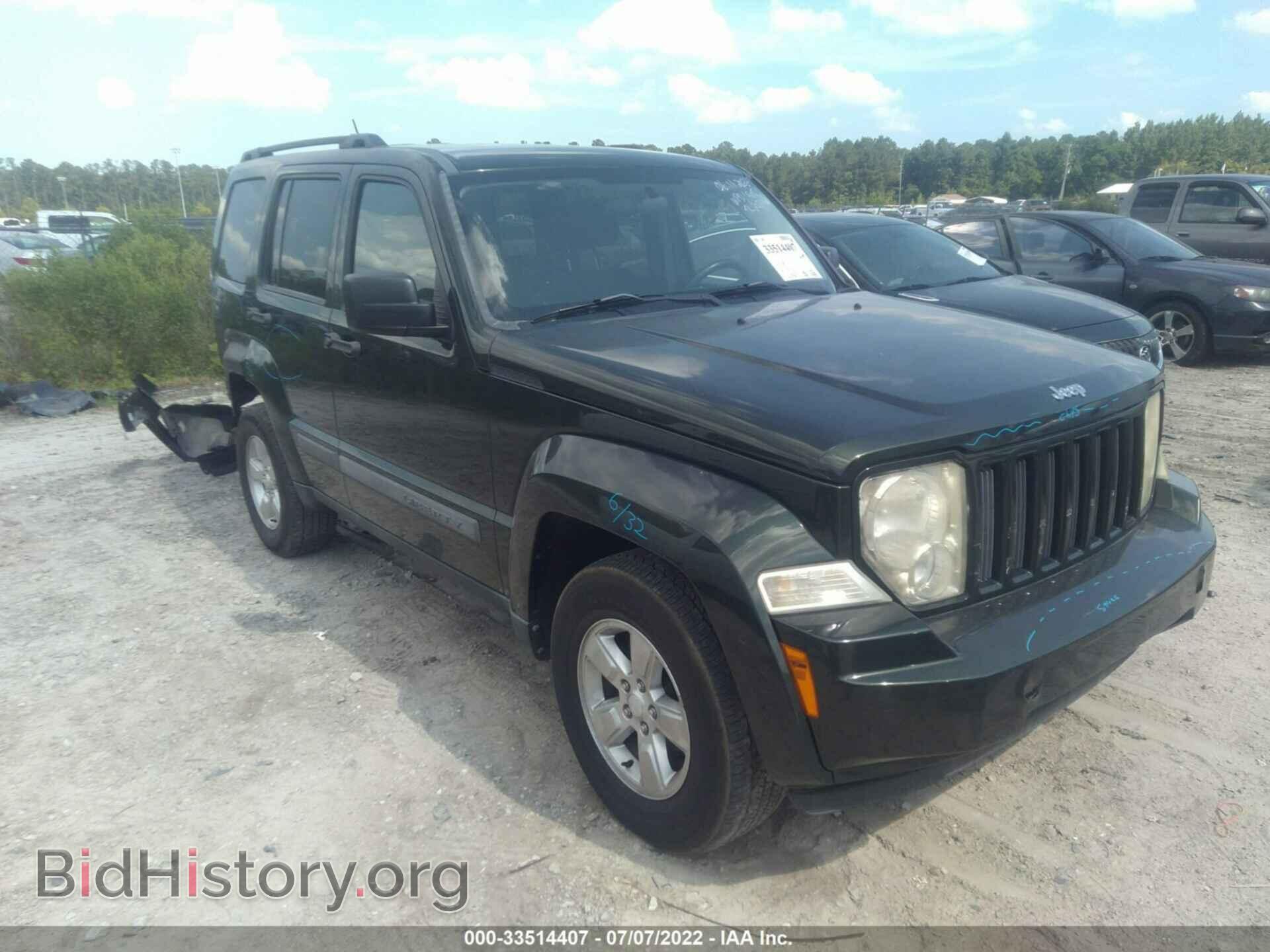 Фотография 1J4PP2GK3BW588645 - JEEP LIBERTY 2011