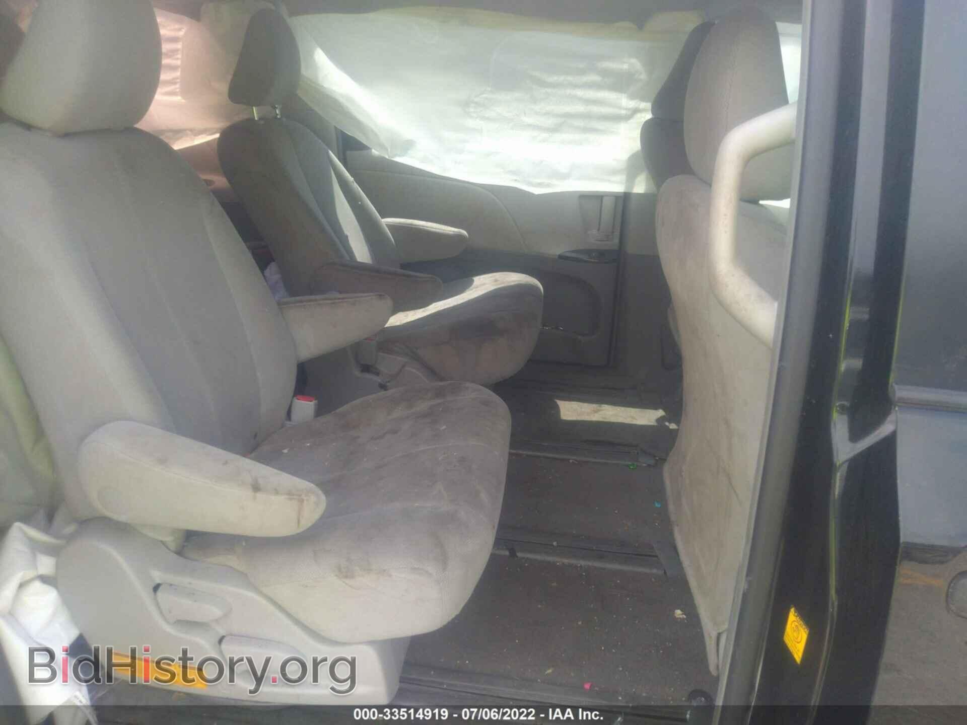 2011 TOYOTA SIENNA - VIN: 5TDZK3DC7BS066858 - Фото 8