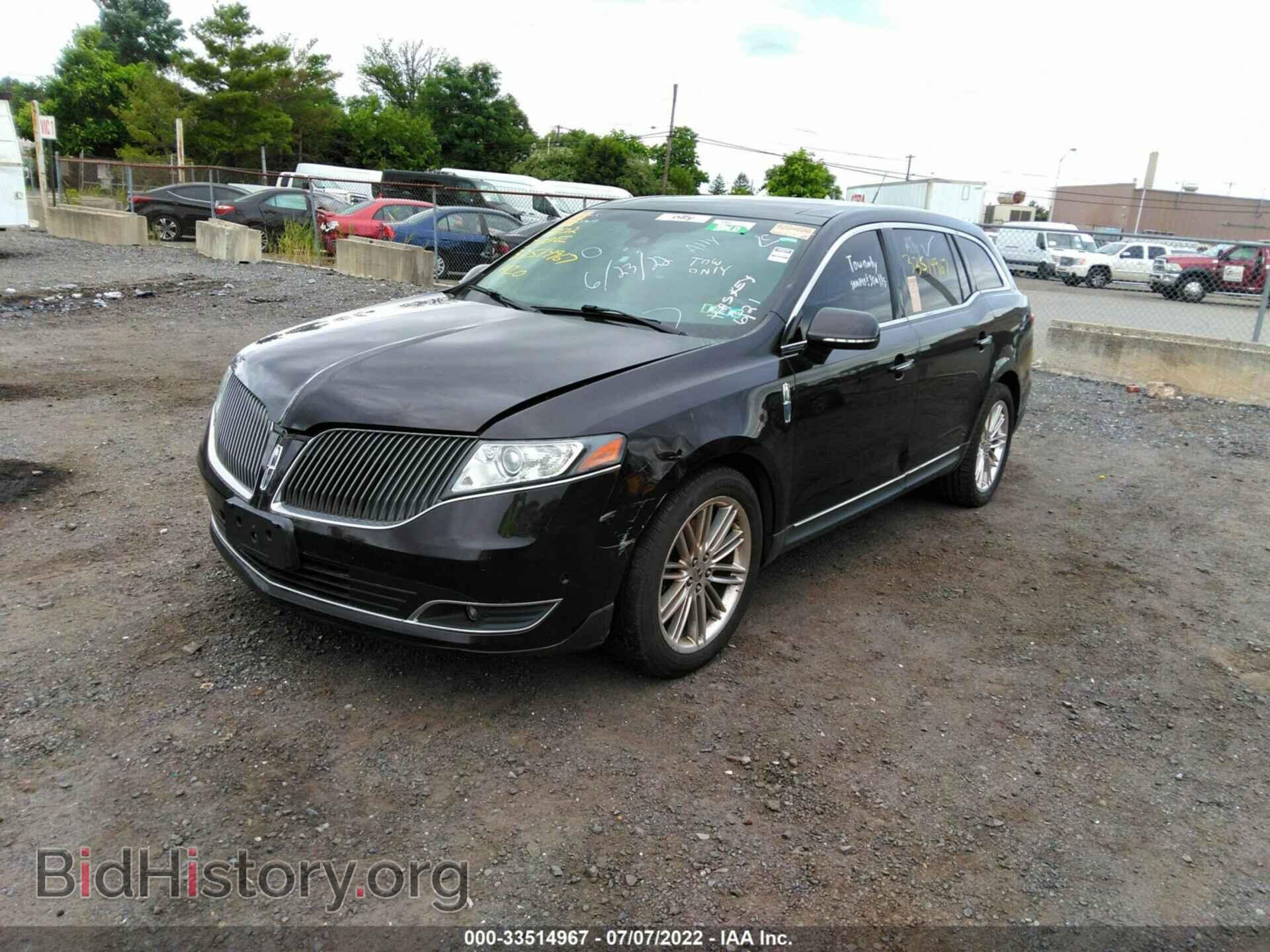 2014 LINCOLN MKT - VIN: 2LMHJ5AT6EBL58232 - Фото 2
