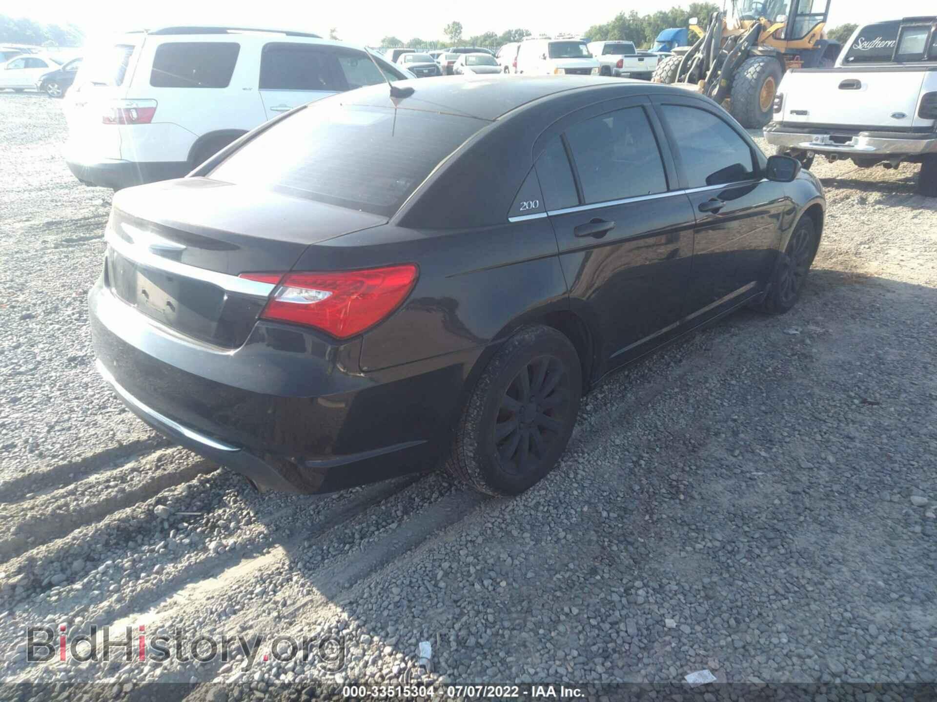 2013 CHRYSLER 200 - VIN: 1C3CCBBB0DN506004 - Фото 4